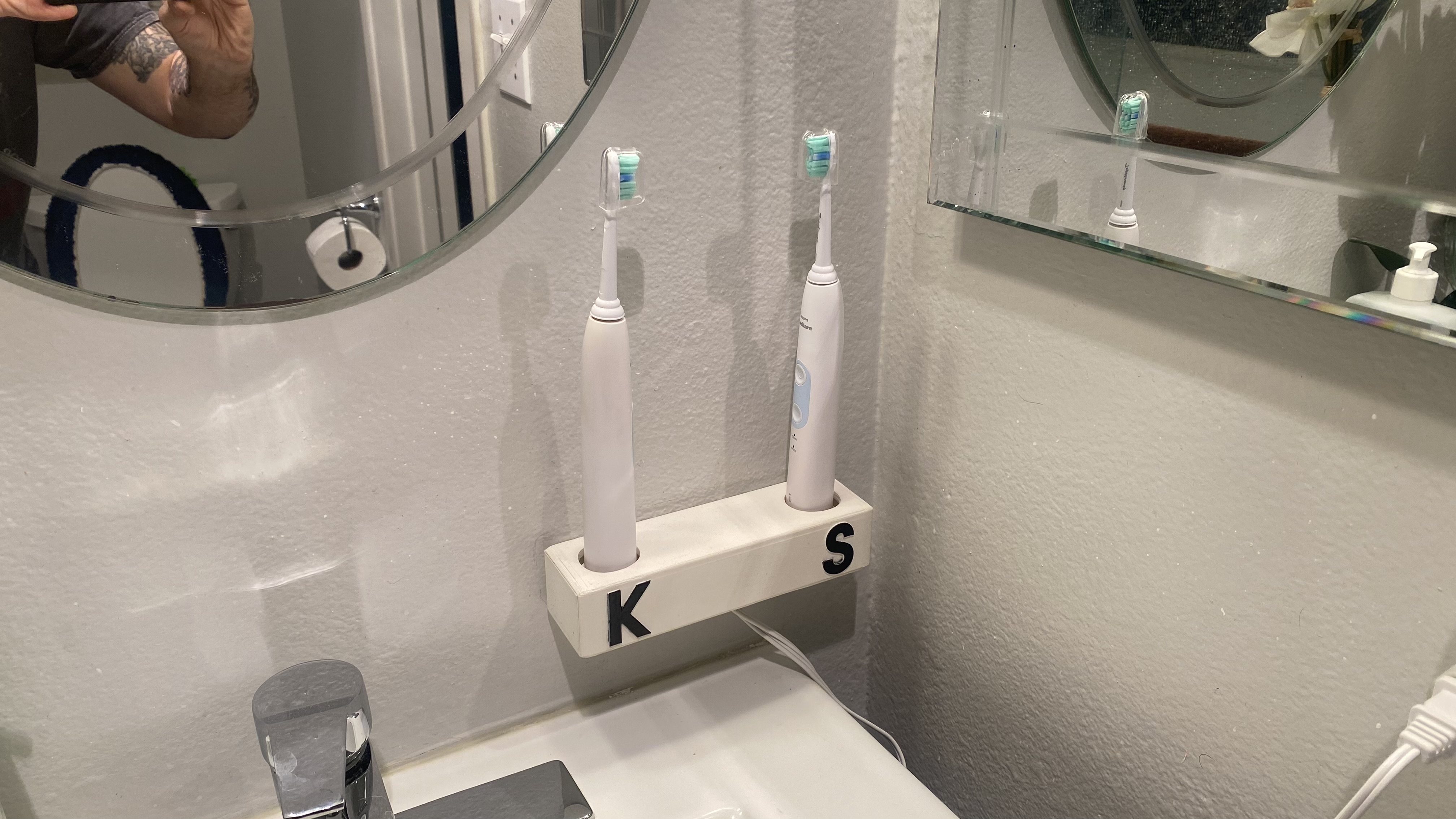 Philips SonicCare Dual Toothbrush Holder