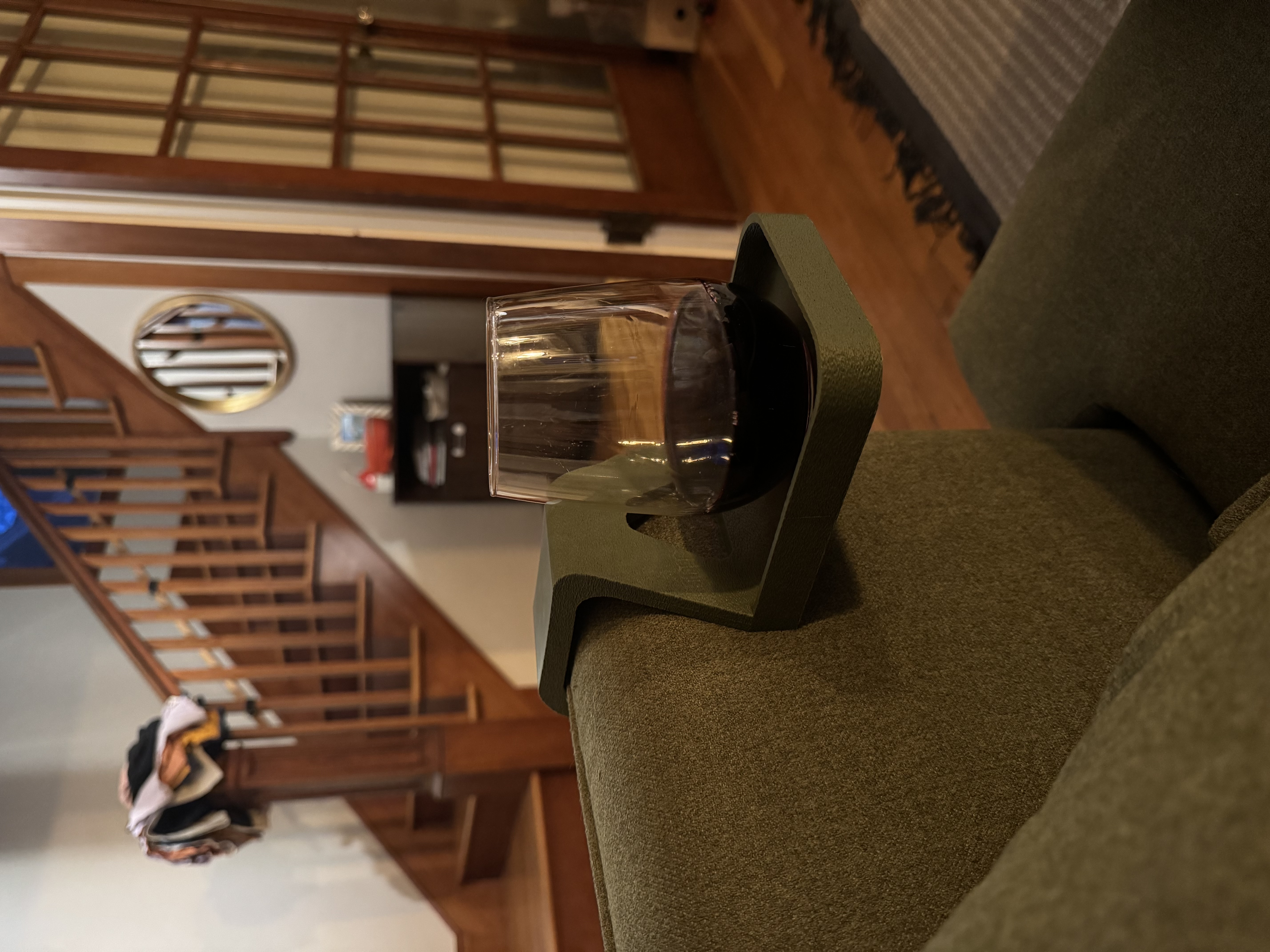 Miniatura 2 do modelo 3D Couch Arm Tray