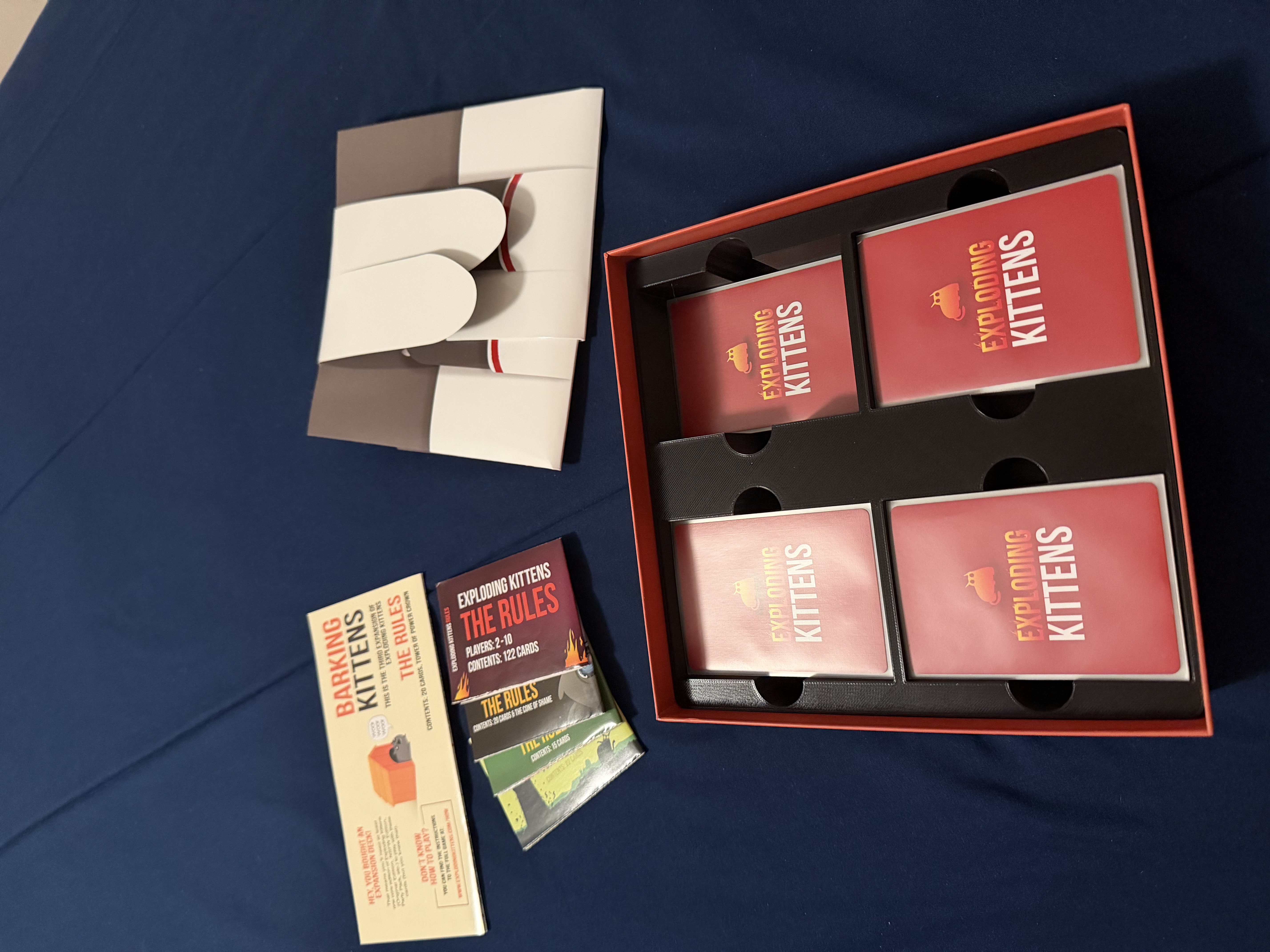 Miniatura 2 do modelo 3D Exploding Kittens Complete Insert
