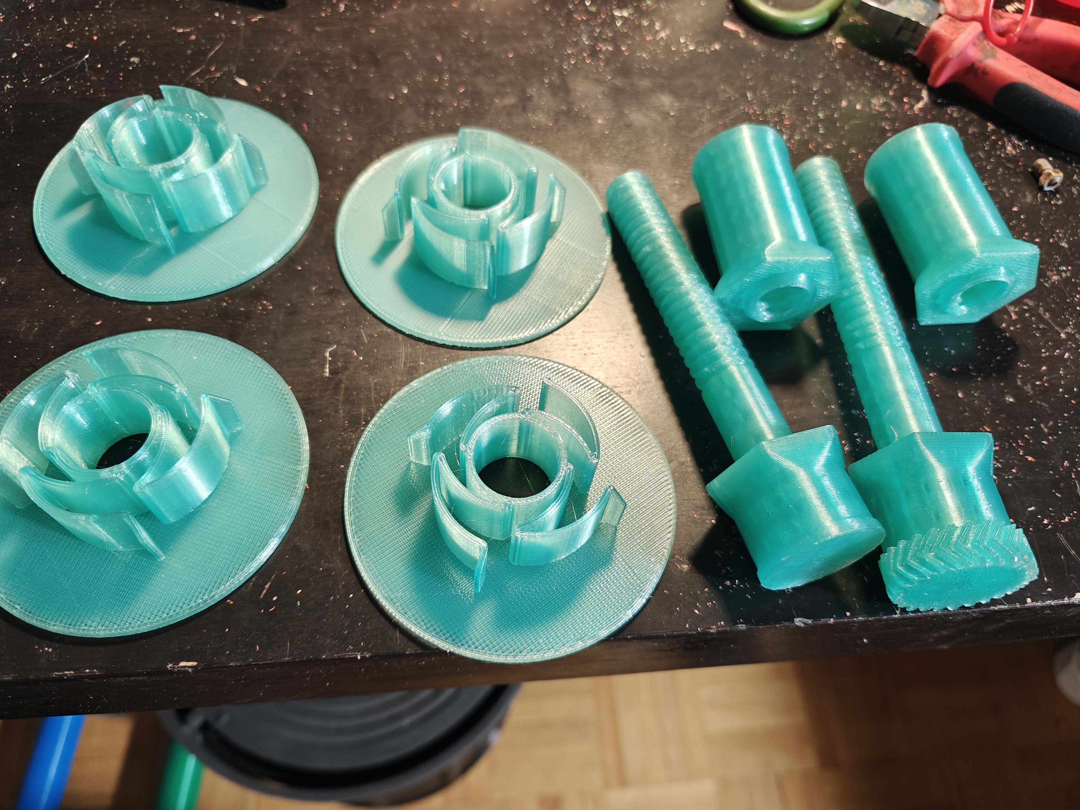 Bambu filament winder / spooler updates part2 (axles, donor legs, universal centering disk)