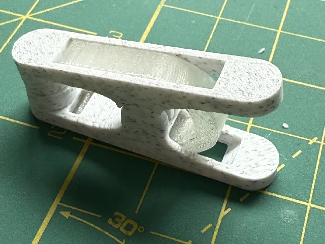 Small Spring Clip (Forward)