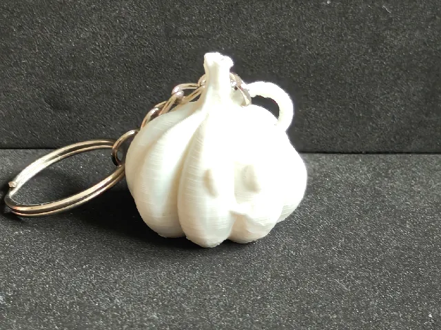 KAWAII GARLIC KEYCHAIN (Made with AI and edited by me.)