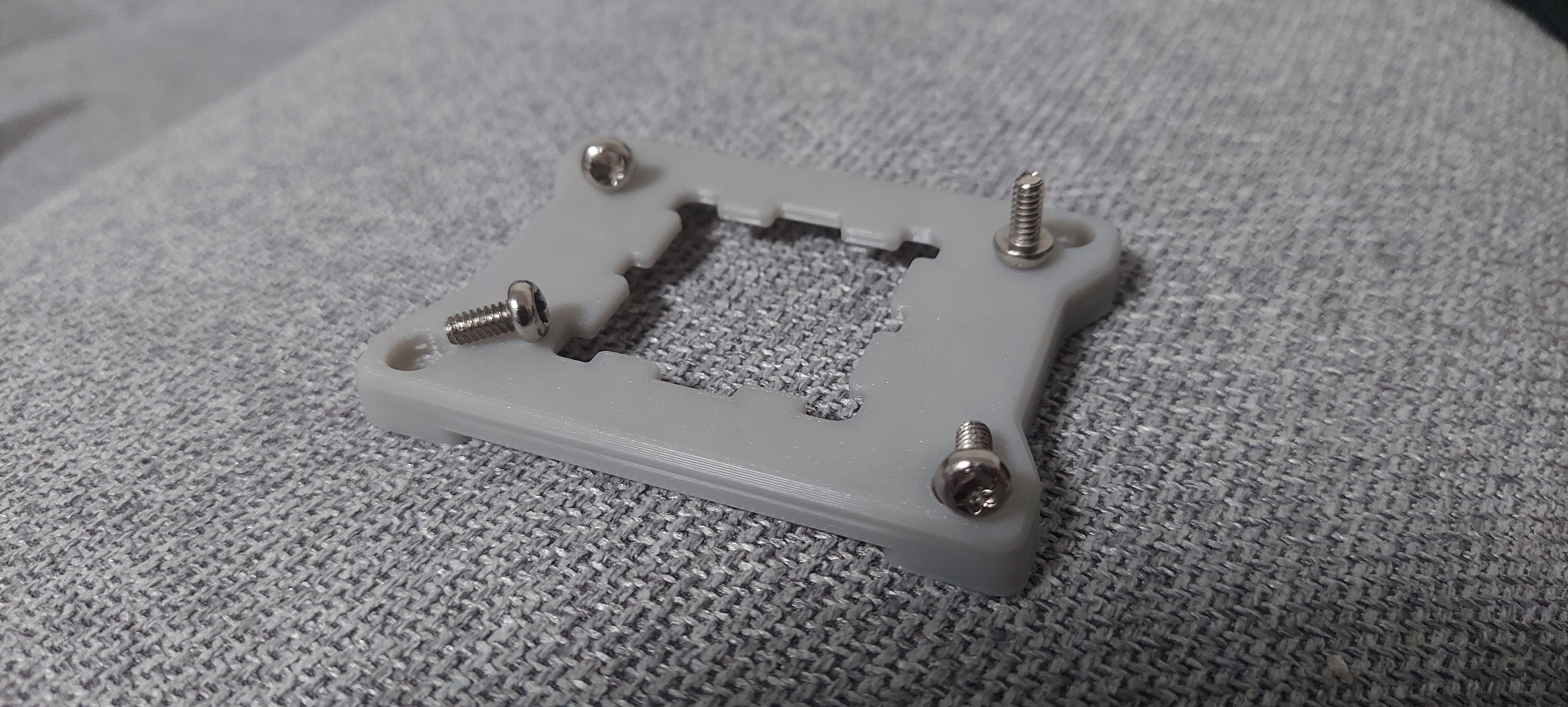 Miniatura 4 do modelo 3D AM5 CPU Secure Frame