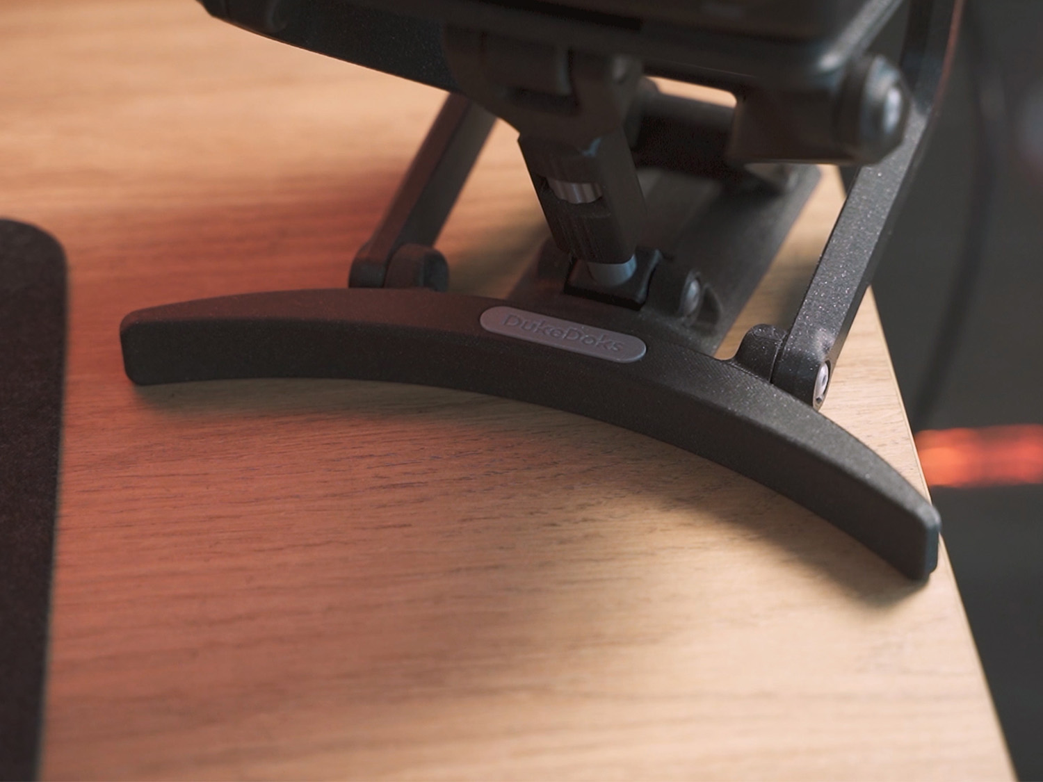 Miniatura 7 do modelo 3D Speaker Stand