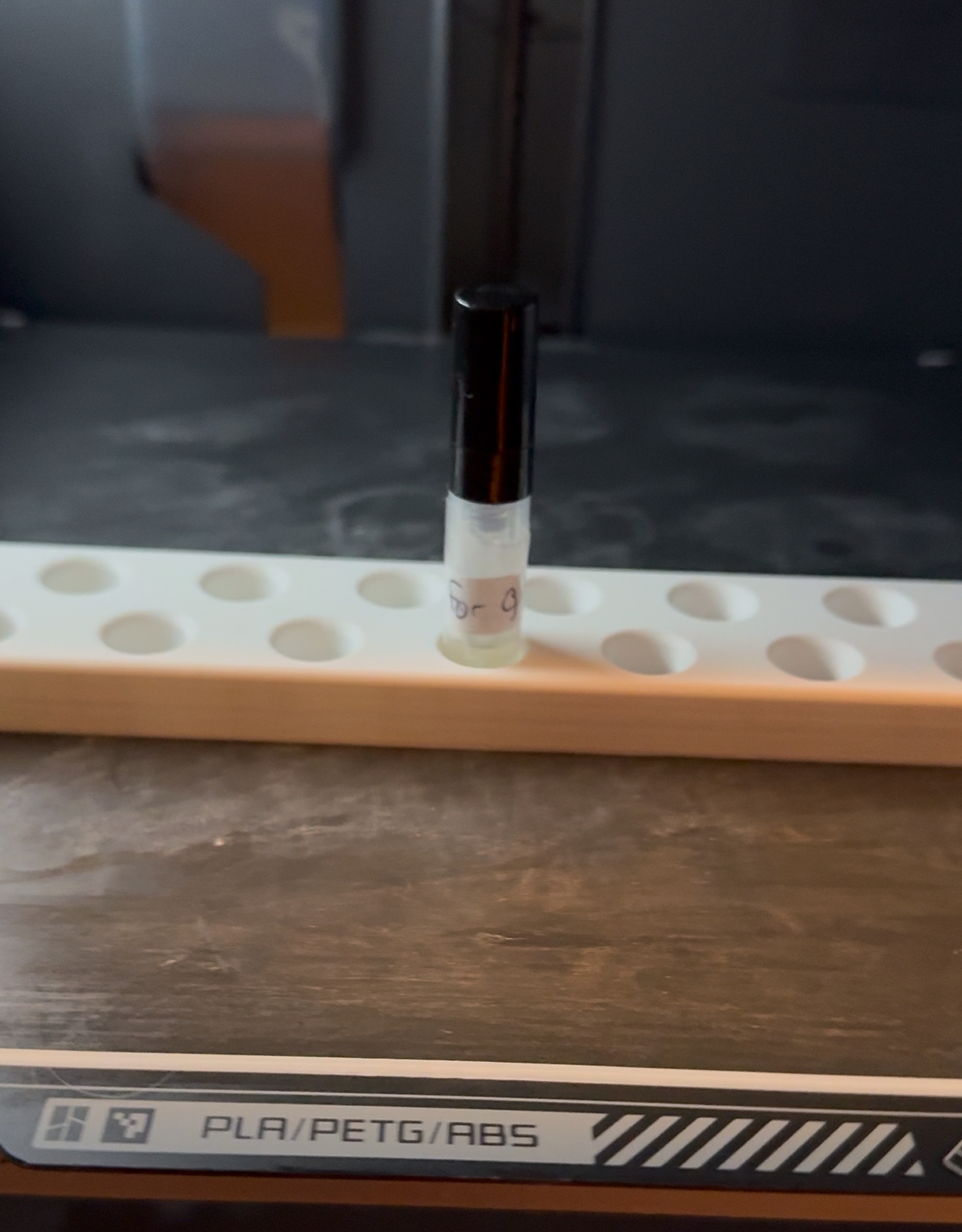 Cologne / Perfum Sample Holder