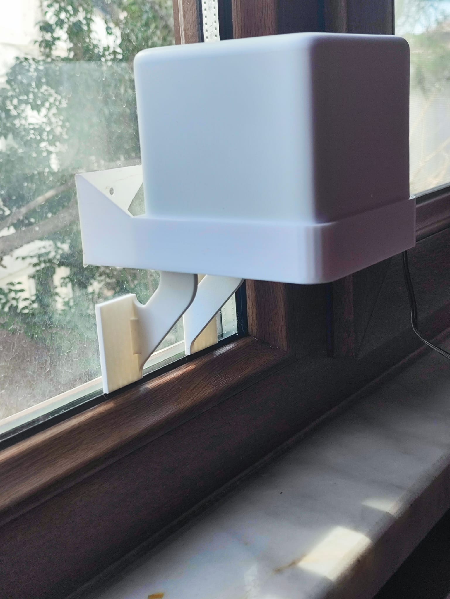 Bracket for Mercusys Halo wall holder H50,H30,S12,S3 (by Pavel Dvořák)