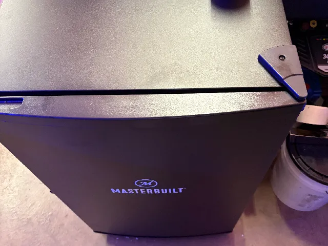 Masterbuilt Electric Smoker Biltong Conversion