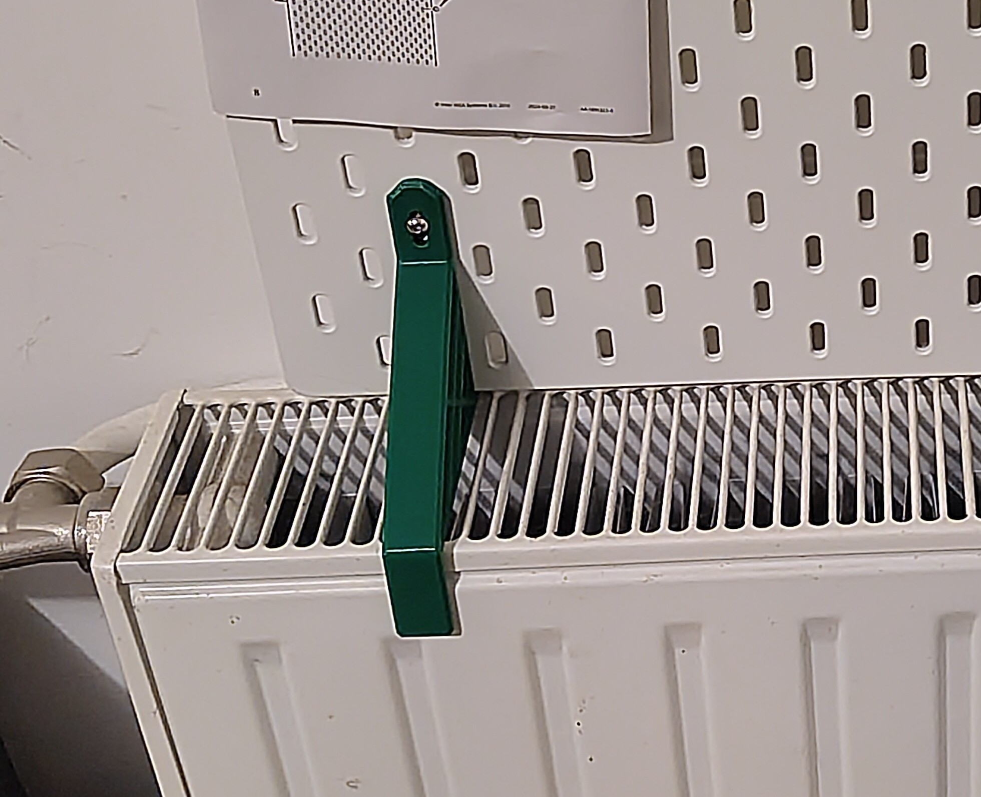 Ikea Skadis Foot customizable + radiator mount bracket stand