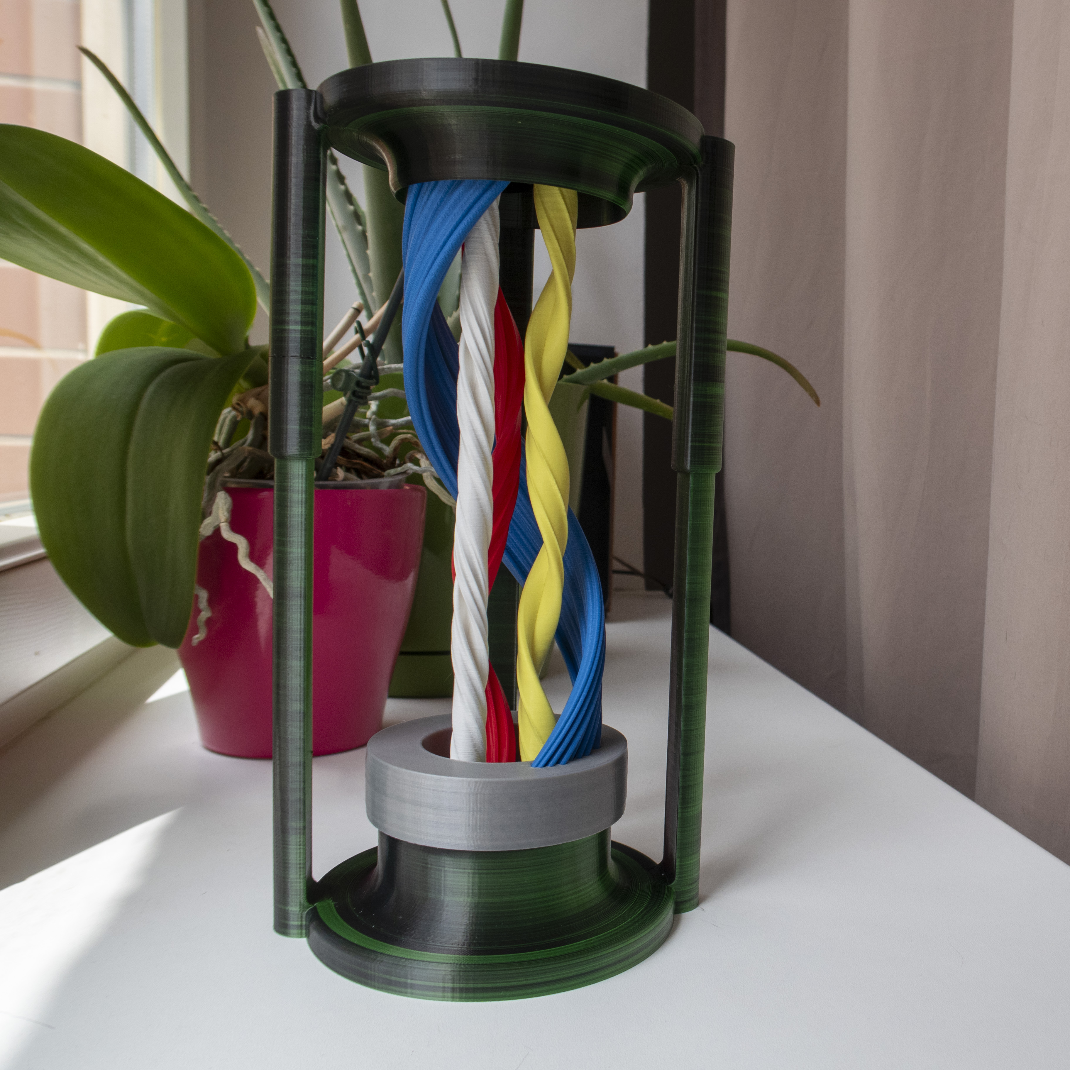 Quadruple Portal Desk Toy