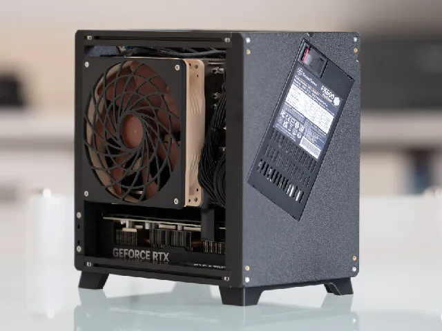 BeamCase SFF - front FlexATX mount