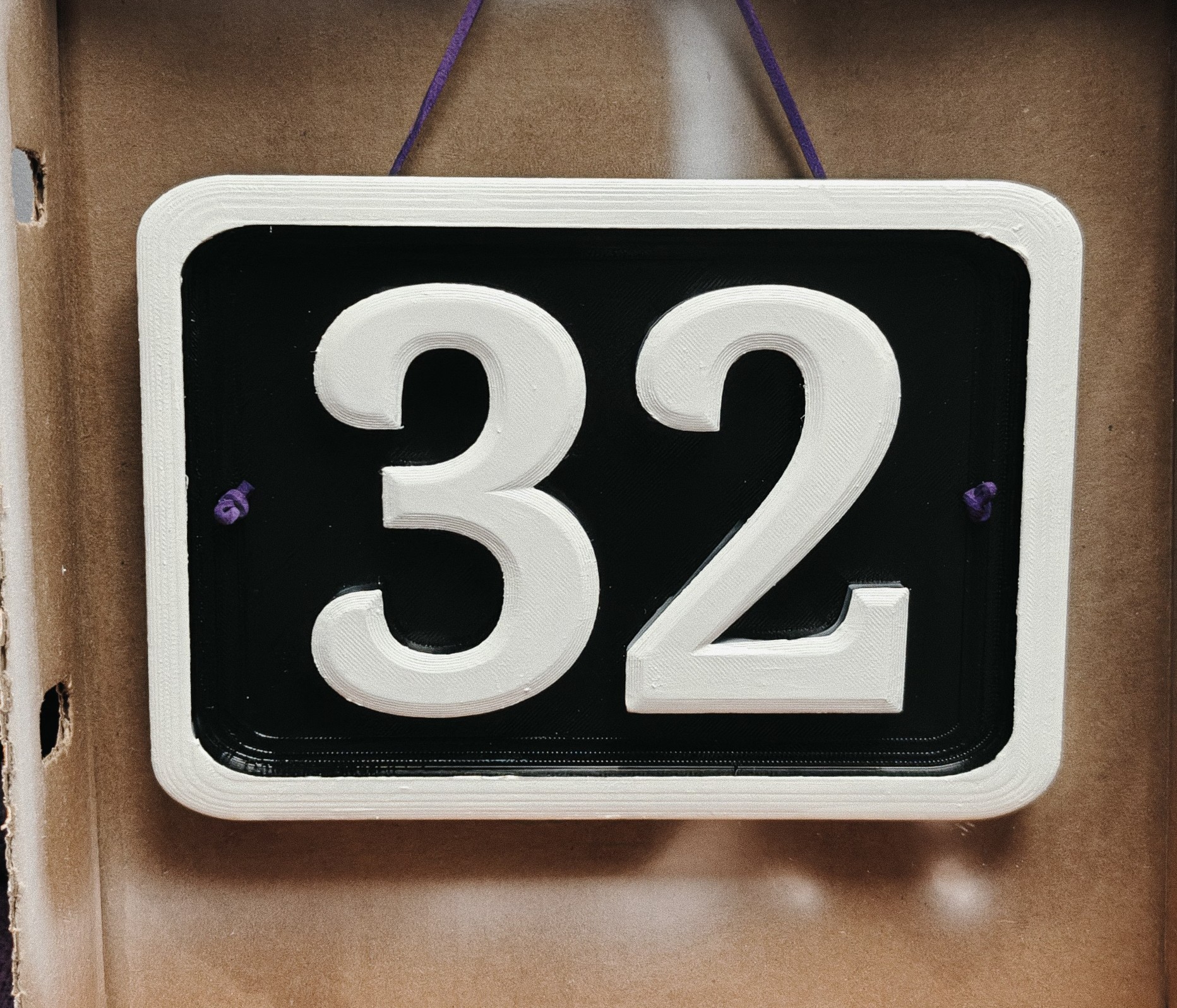 House Plate Number 32