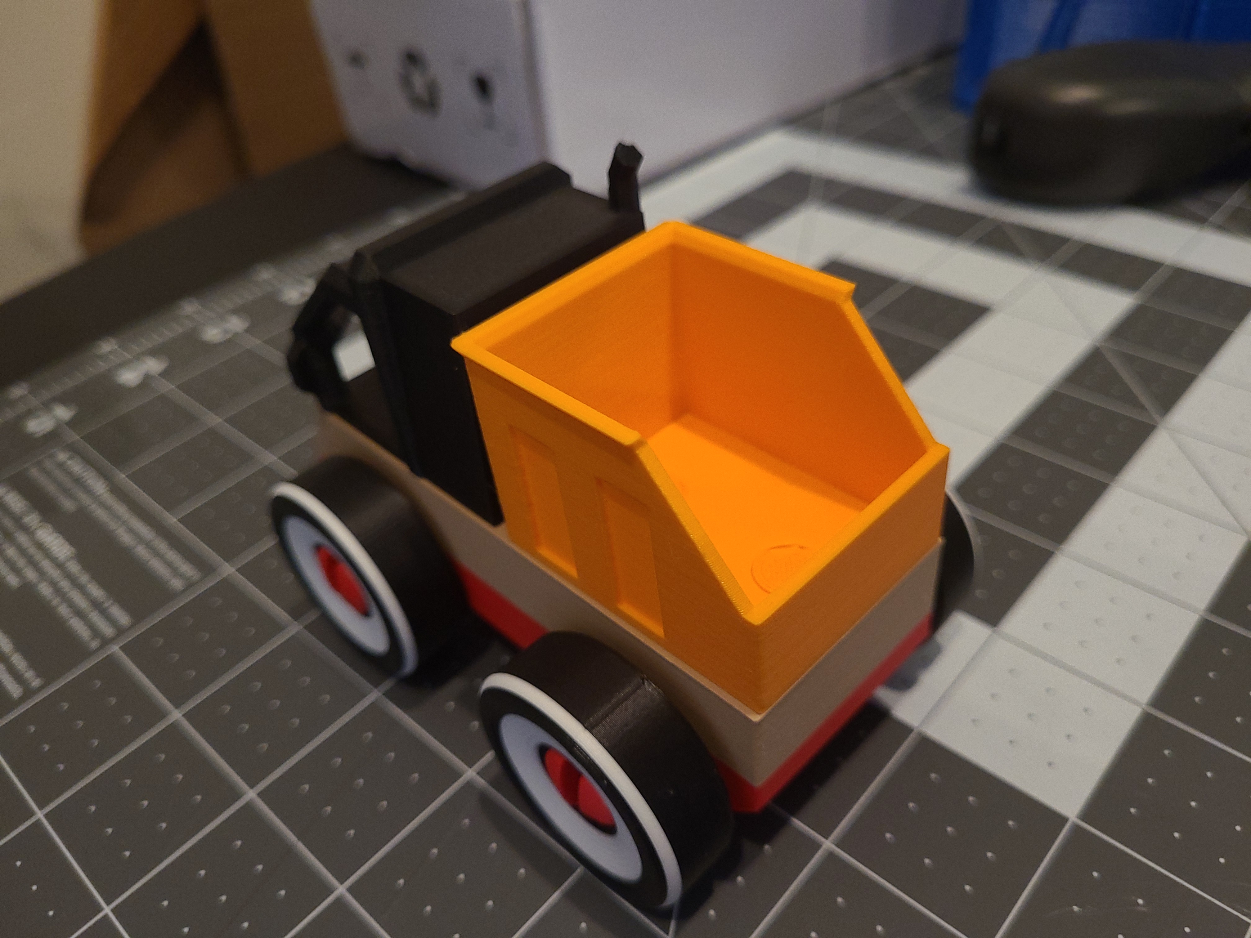 Ikea LILLABO minimal dump truck rear
