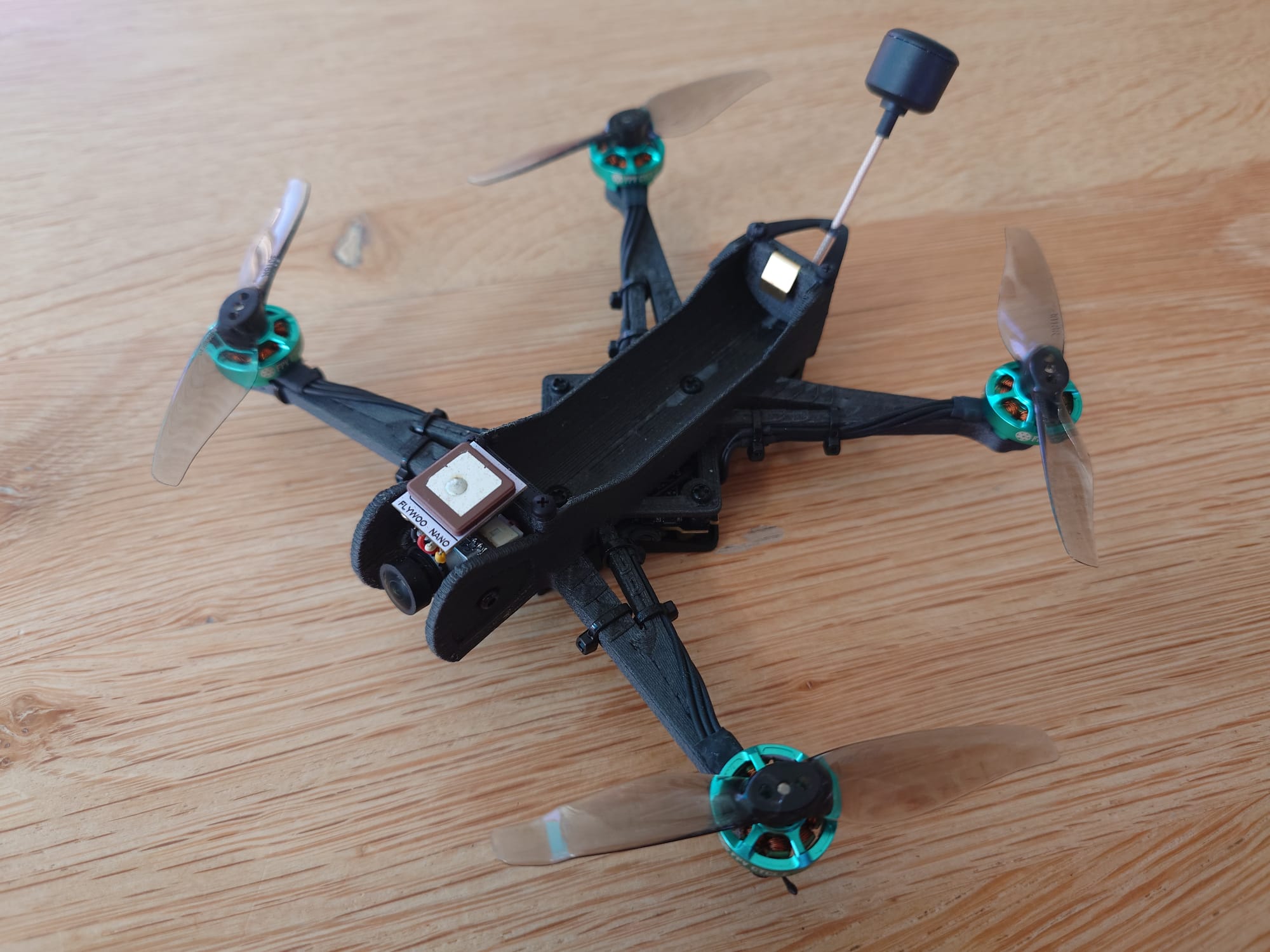 Simple antenna strap for Nanolongrange EVO for antenna with u.fl and coax
