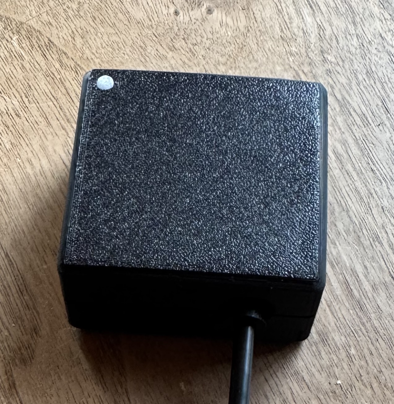 C64 Überspannungsschutz - Klappe