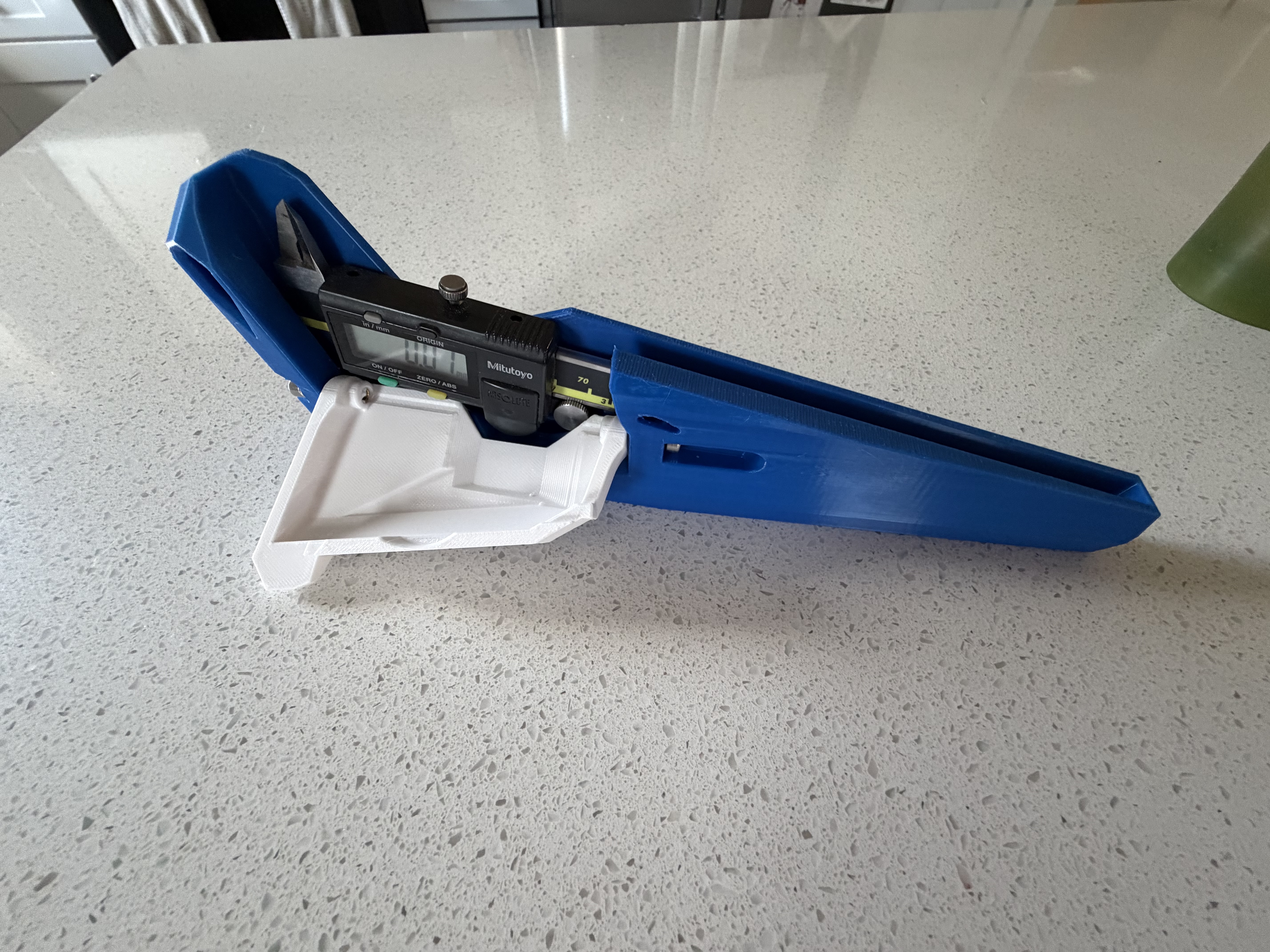 Top Load Caliper Case 3D model