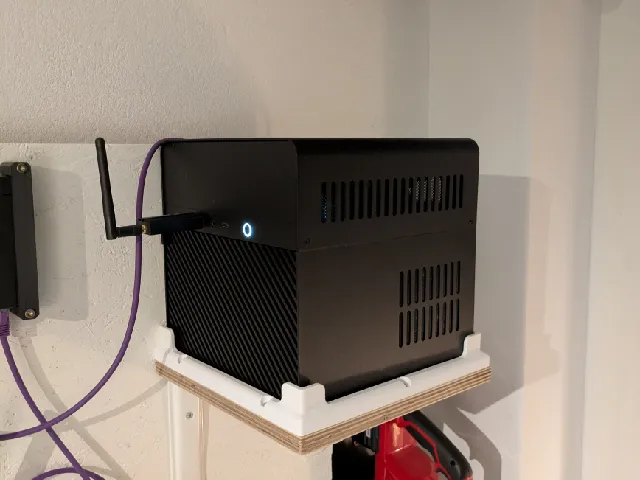 Jonsbo N2 wall-mount bezel