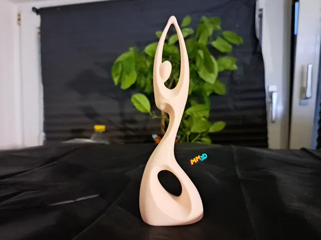 Modern Fluid Abstract Statue