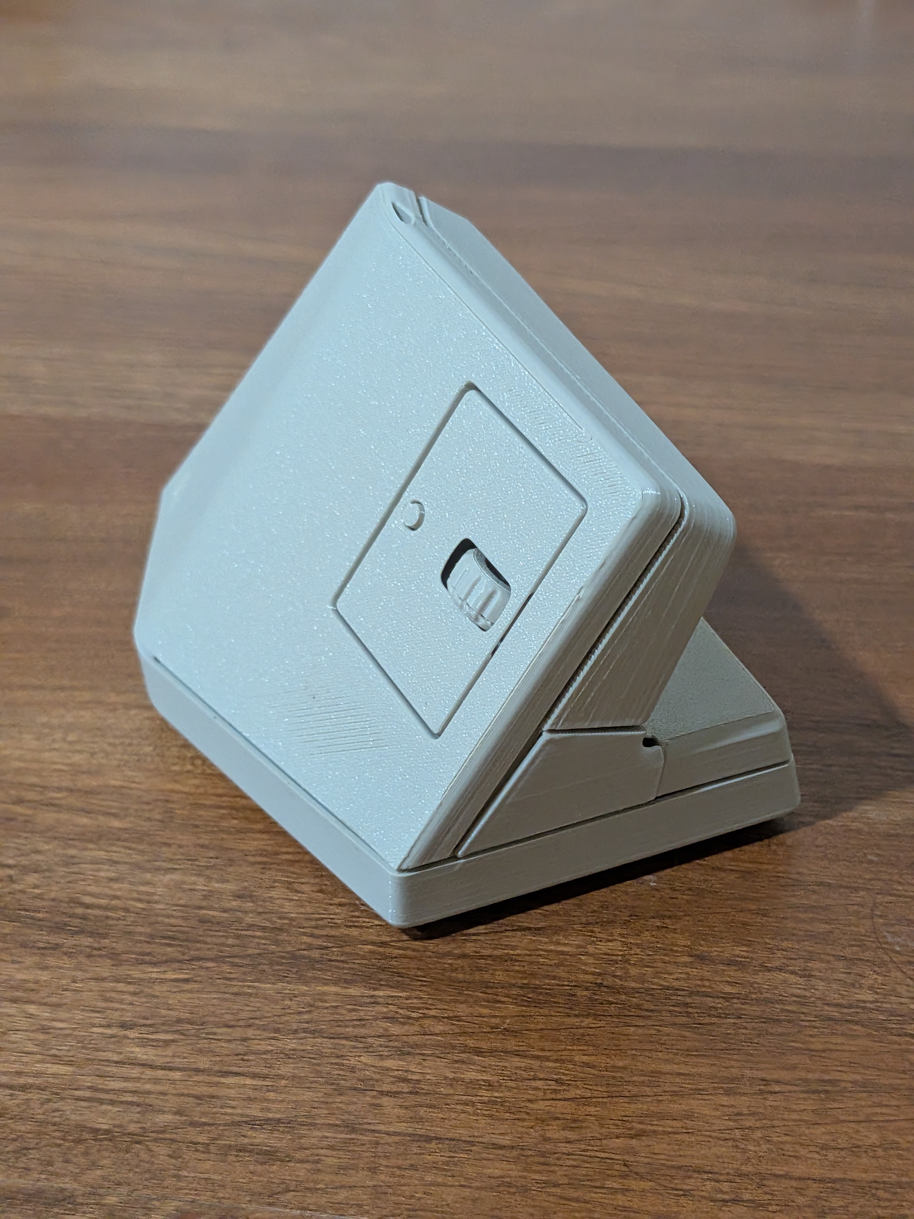 Miniatura 3 do modelo 3D Vertical Retro Wireless Computer Mouse