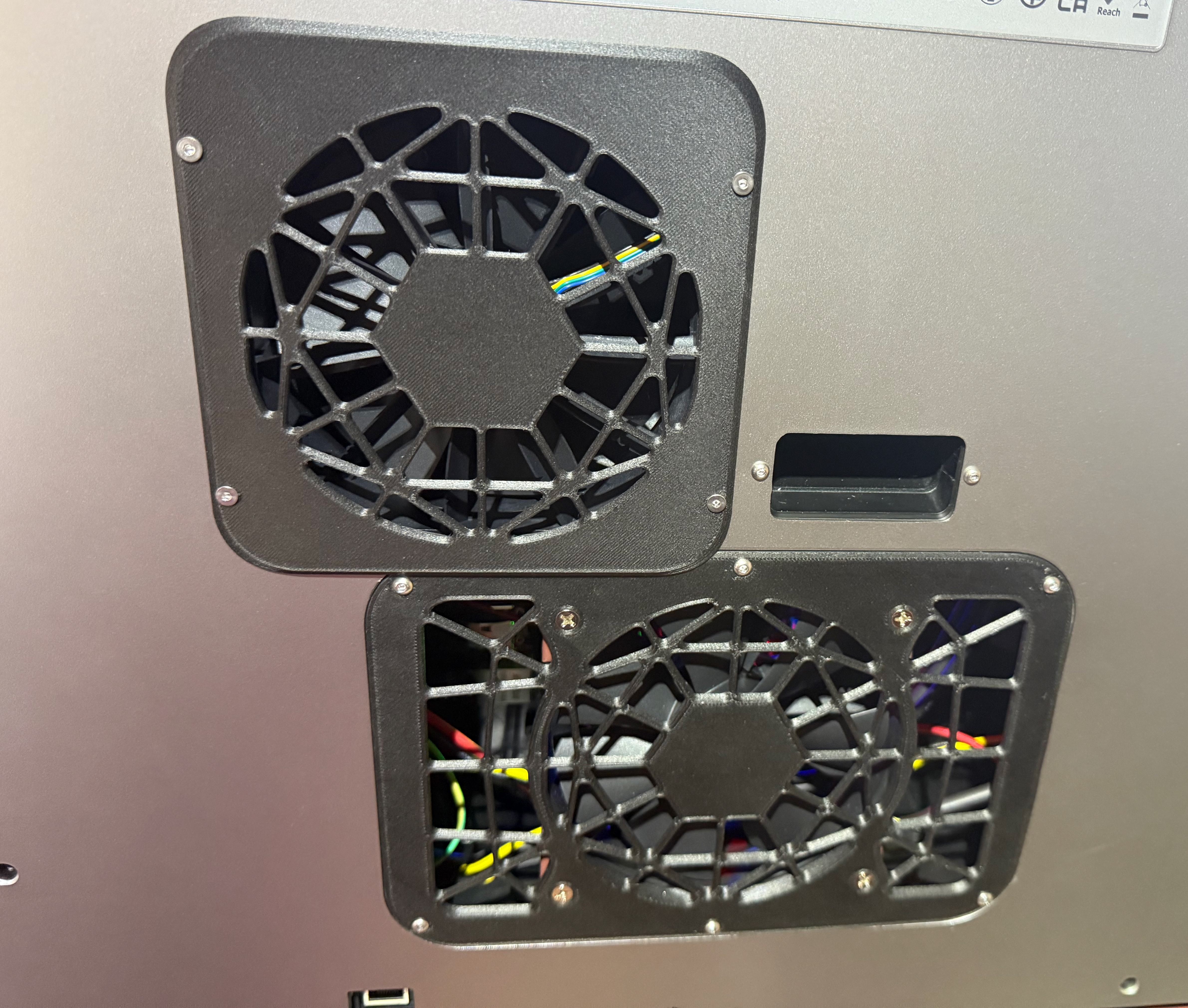QiDi Plus 4 120mm Noctua Exhaust Fan Adapter