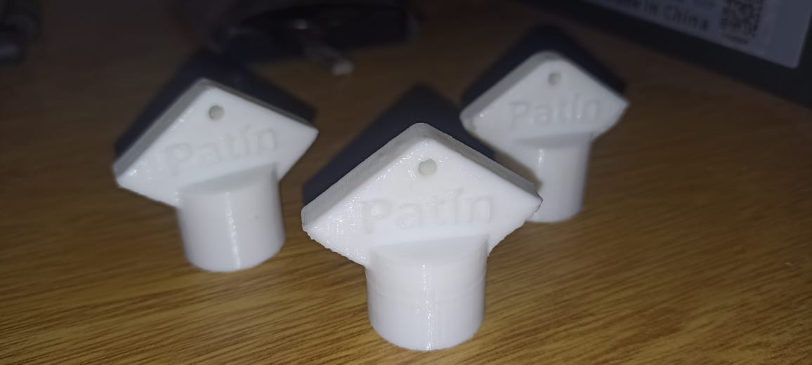 LLAVERO LLAVE HEXAGONAL RUEDAS PATIN