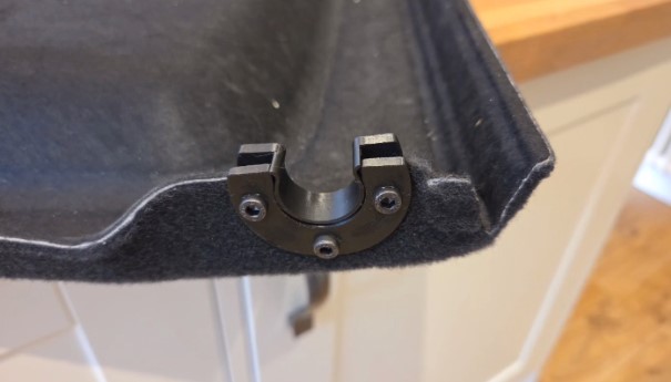 Audi Q4 E-tron Sportback Parcel Shelf Clip