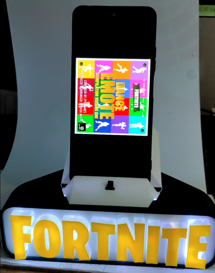 Lampe amplificateur et support de téléphone FORTNITE