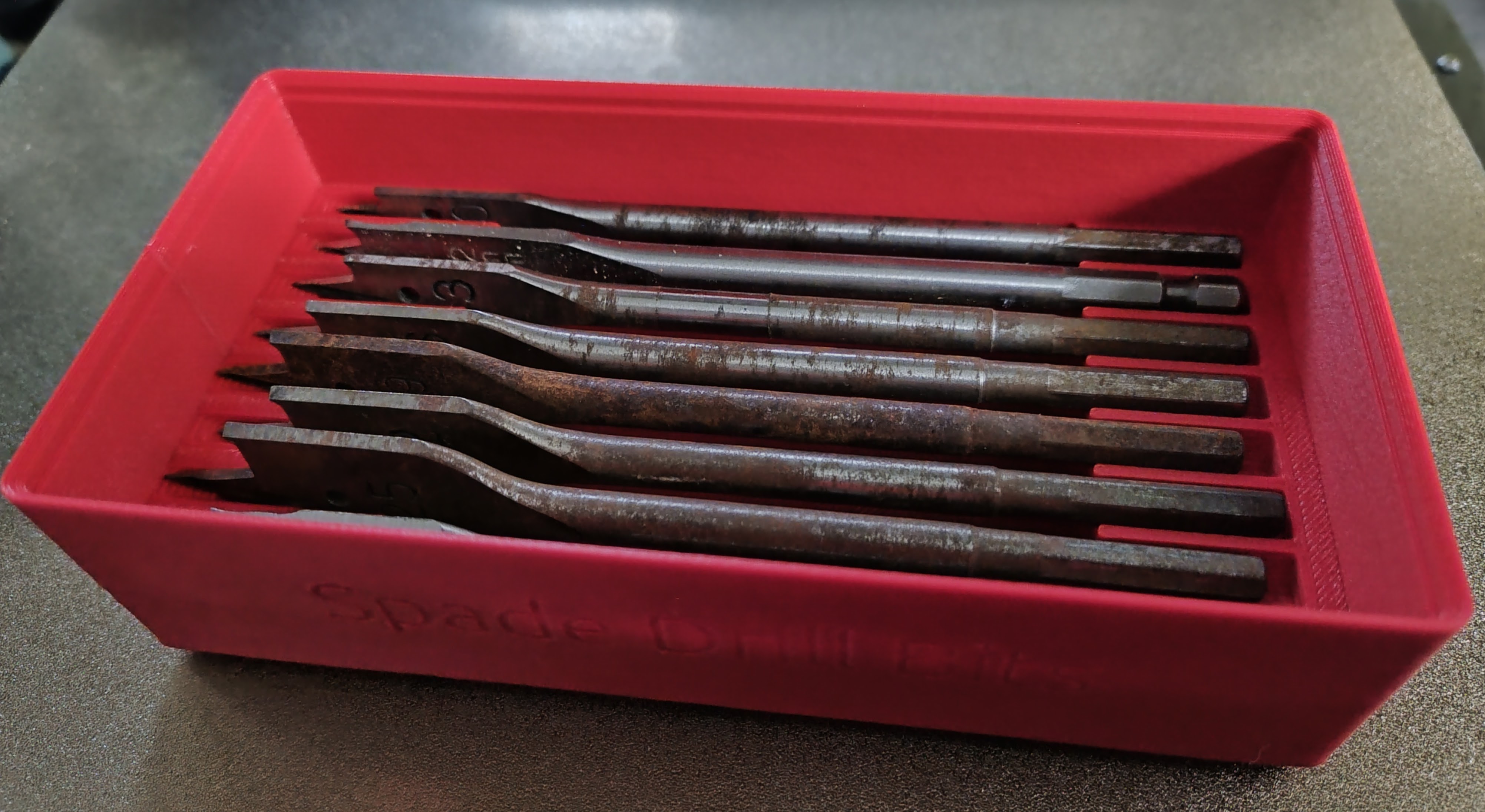Gridfinity Bin 4×2×6u for Spade Drill Bits (x8)