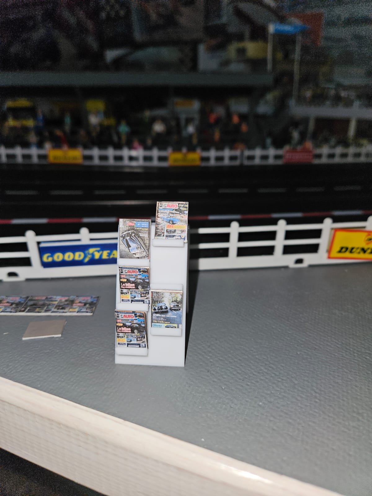 Magazine rack for 1/32