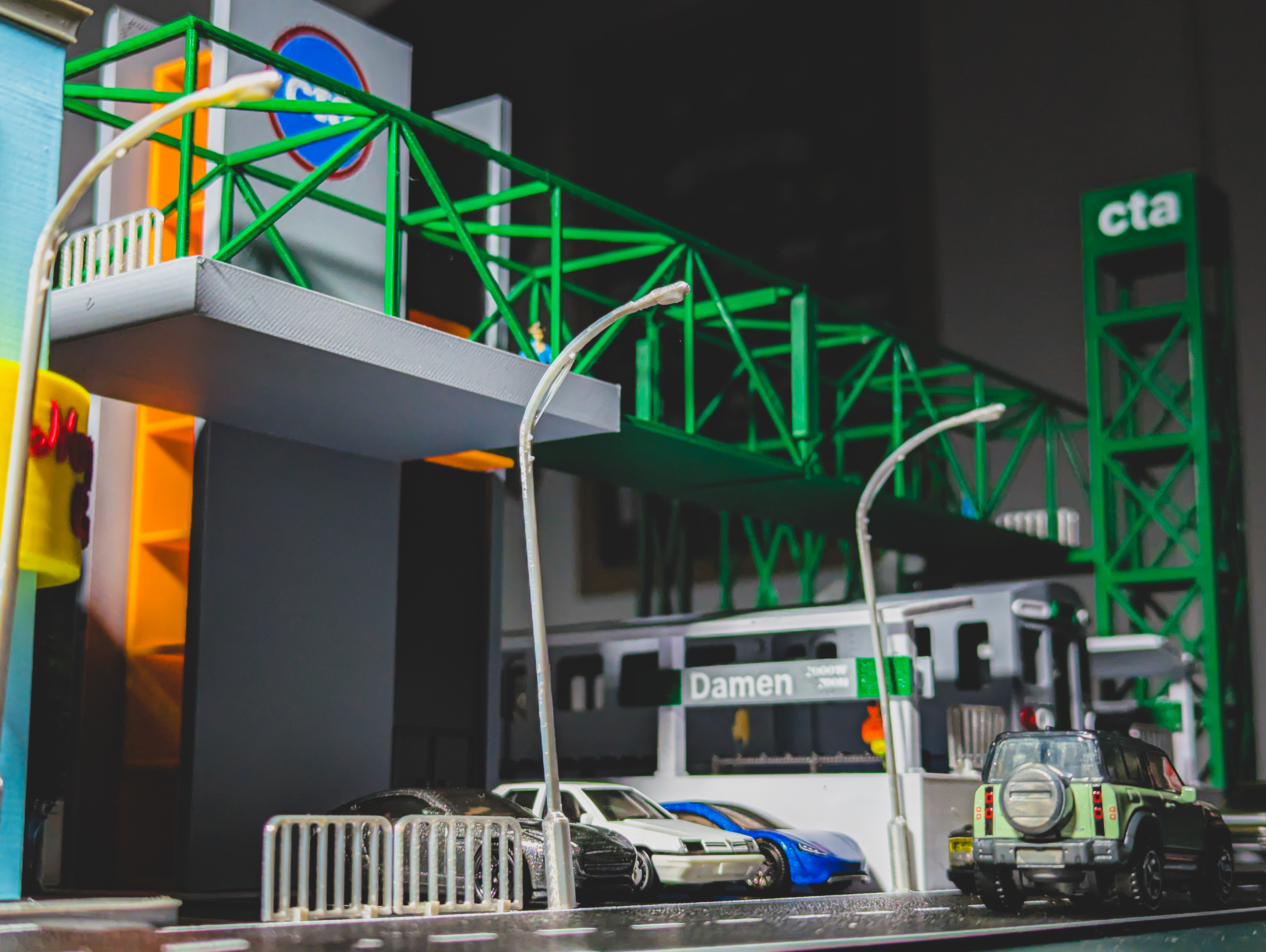 CTA Damen Green Line Station - 1:64 Scale Diorama — thumbnail 14