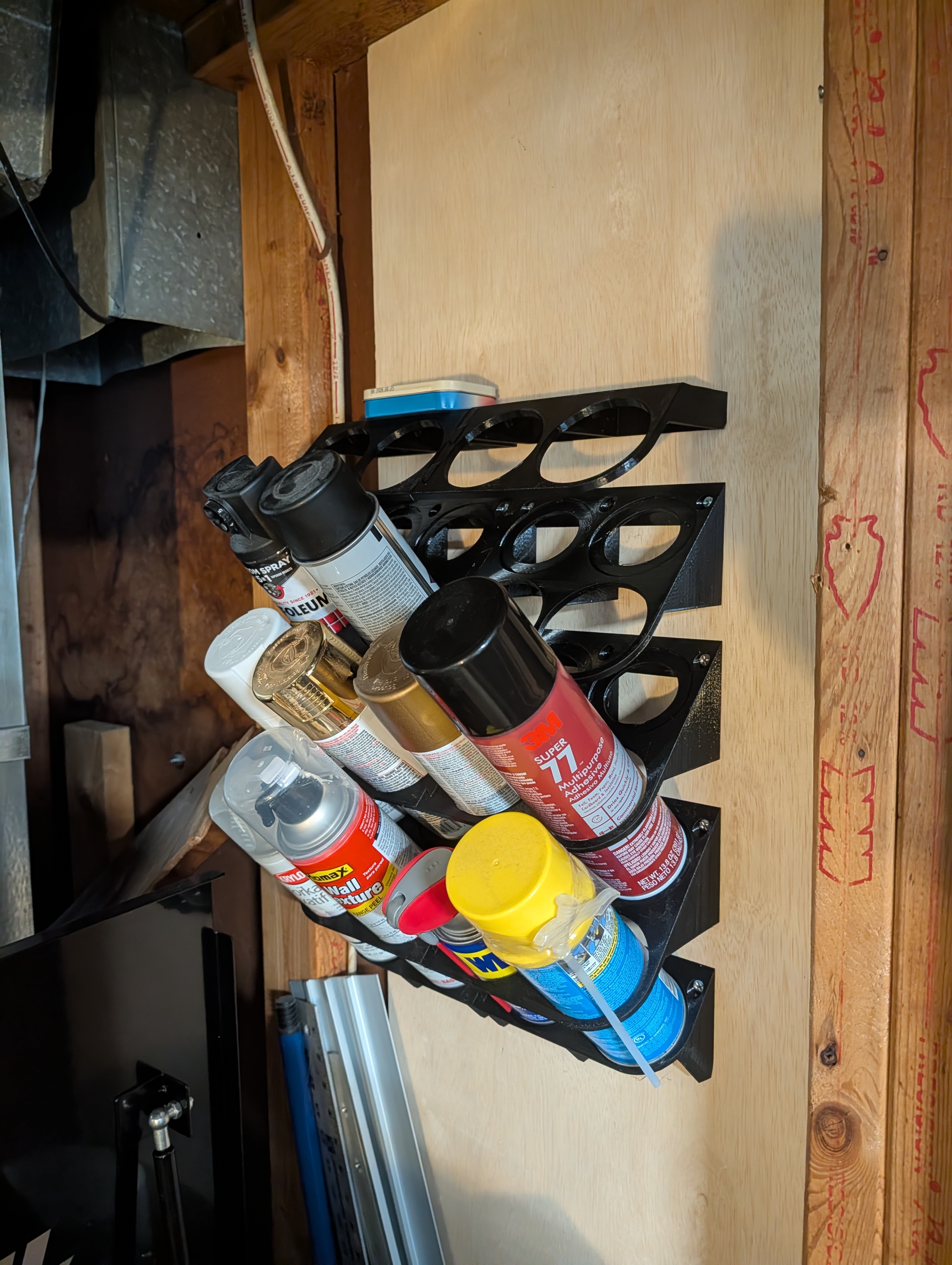 Top Row Spray Paint Can Holder