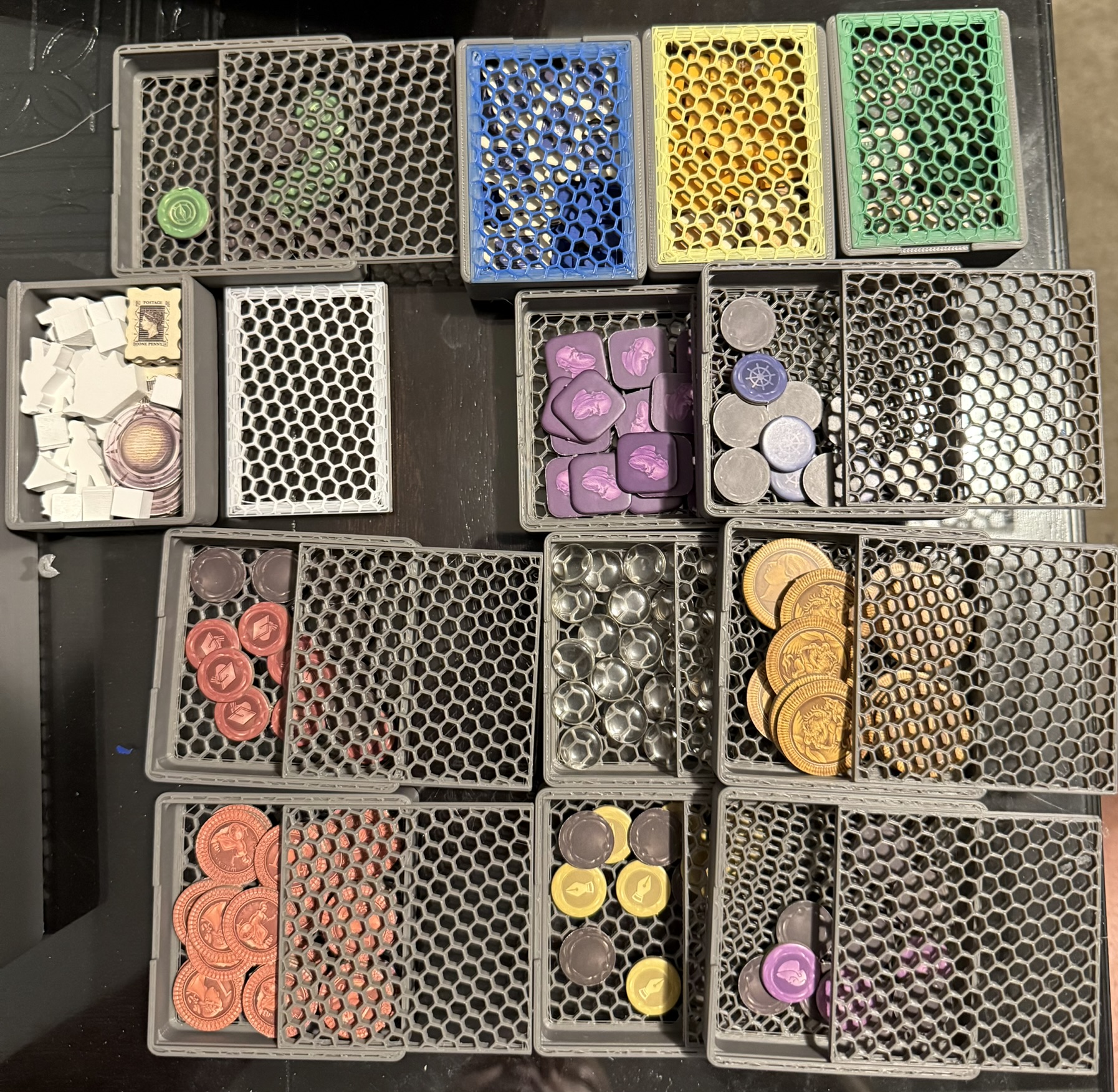Darwin's Journey retail with support for sleeved cards and side storage