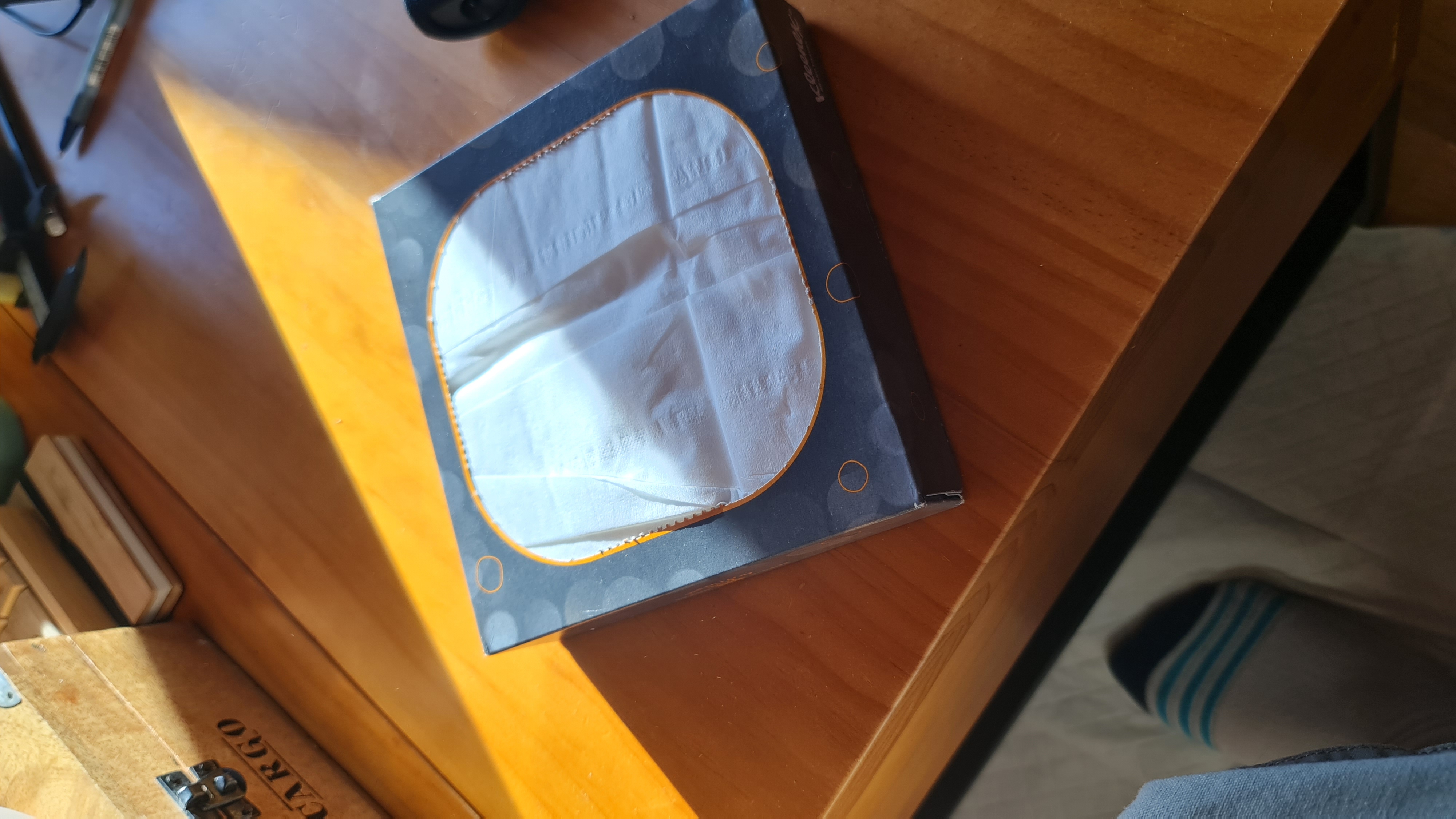 Kleenex small tissue box cover