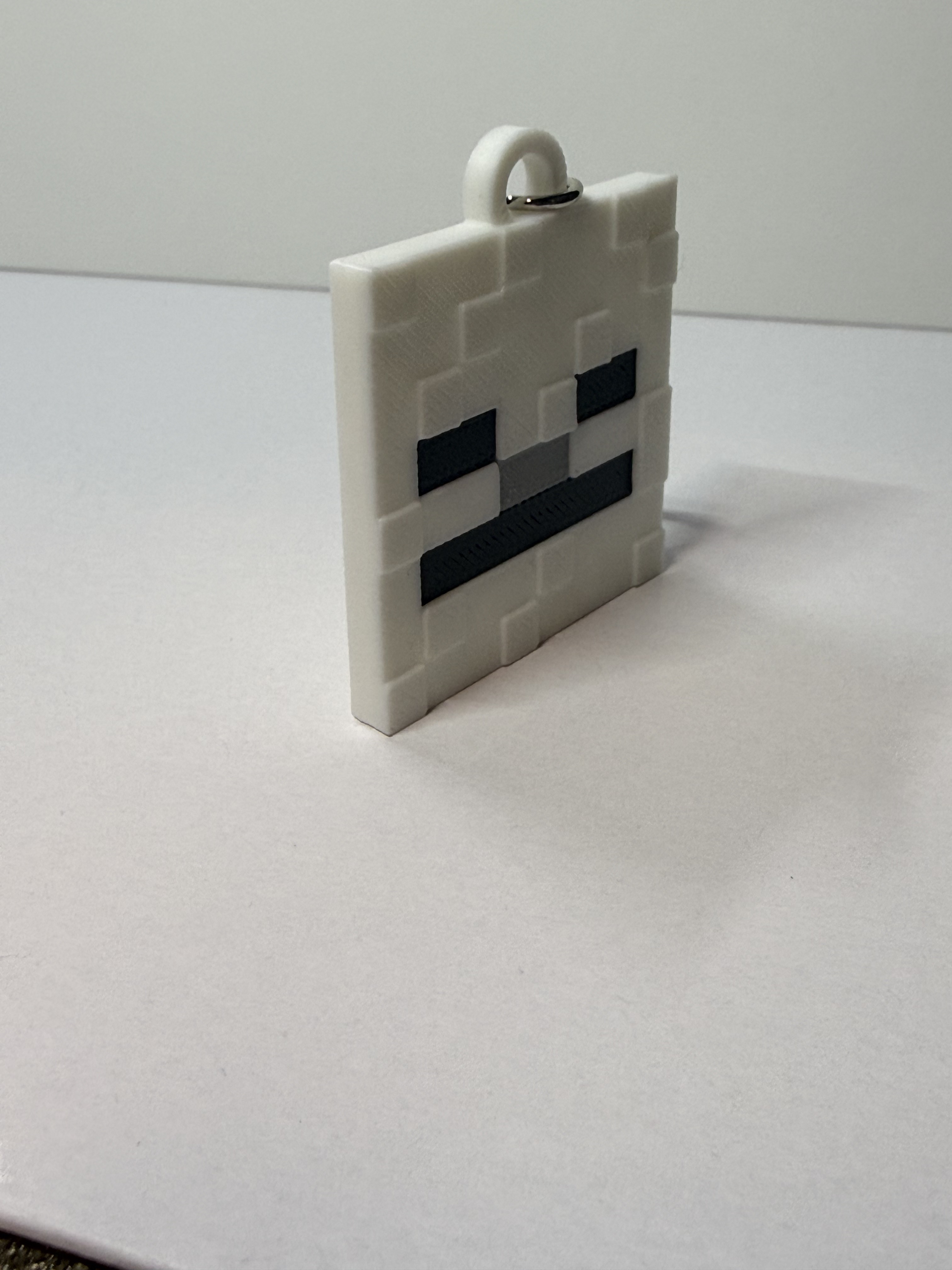 Minecraft-Inspired Skeleton Keychain — STL Grátis | 3DFinder