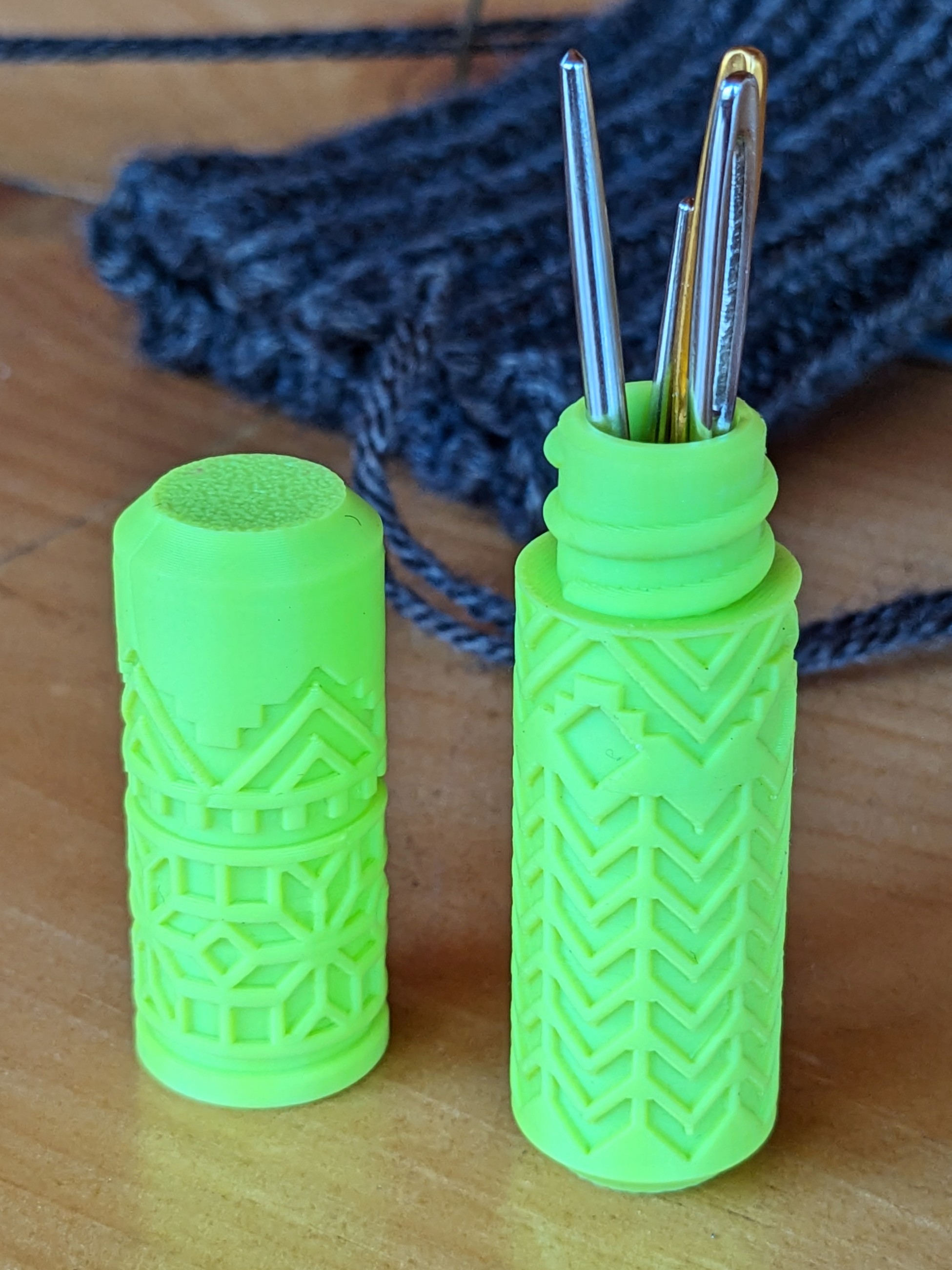 Miniatura 3 do modelo 3D Darning Needle Case