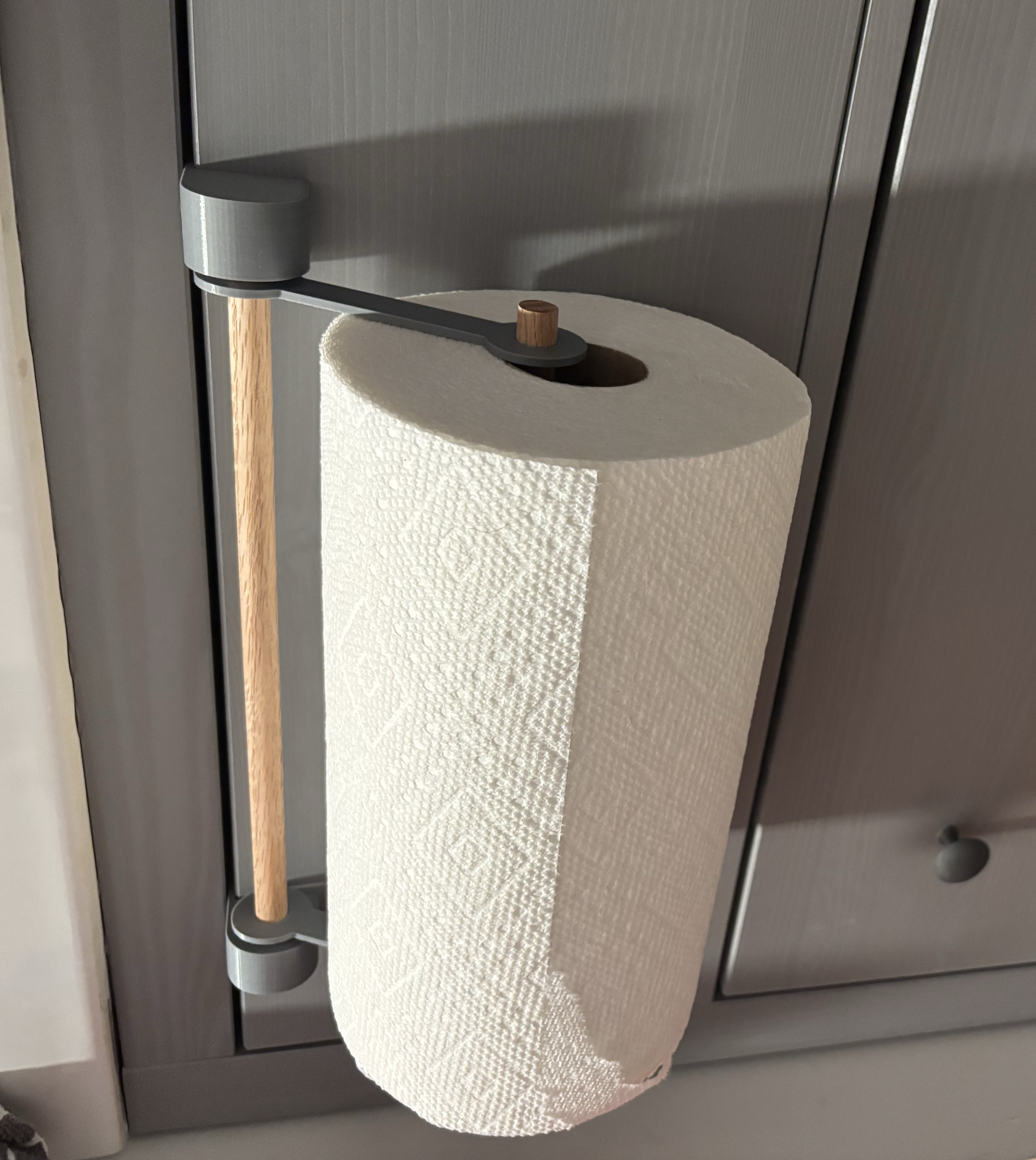 Paper towel hanging holder
