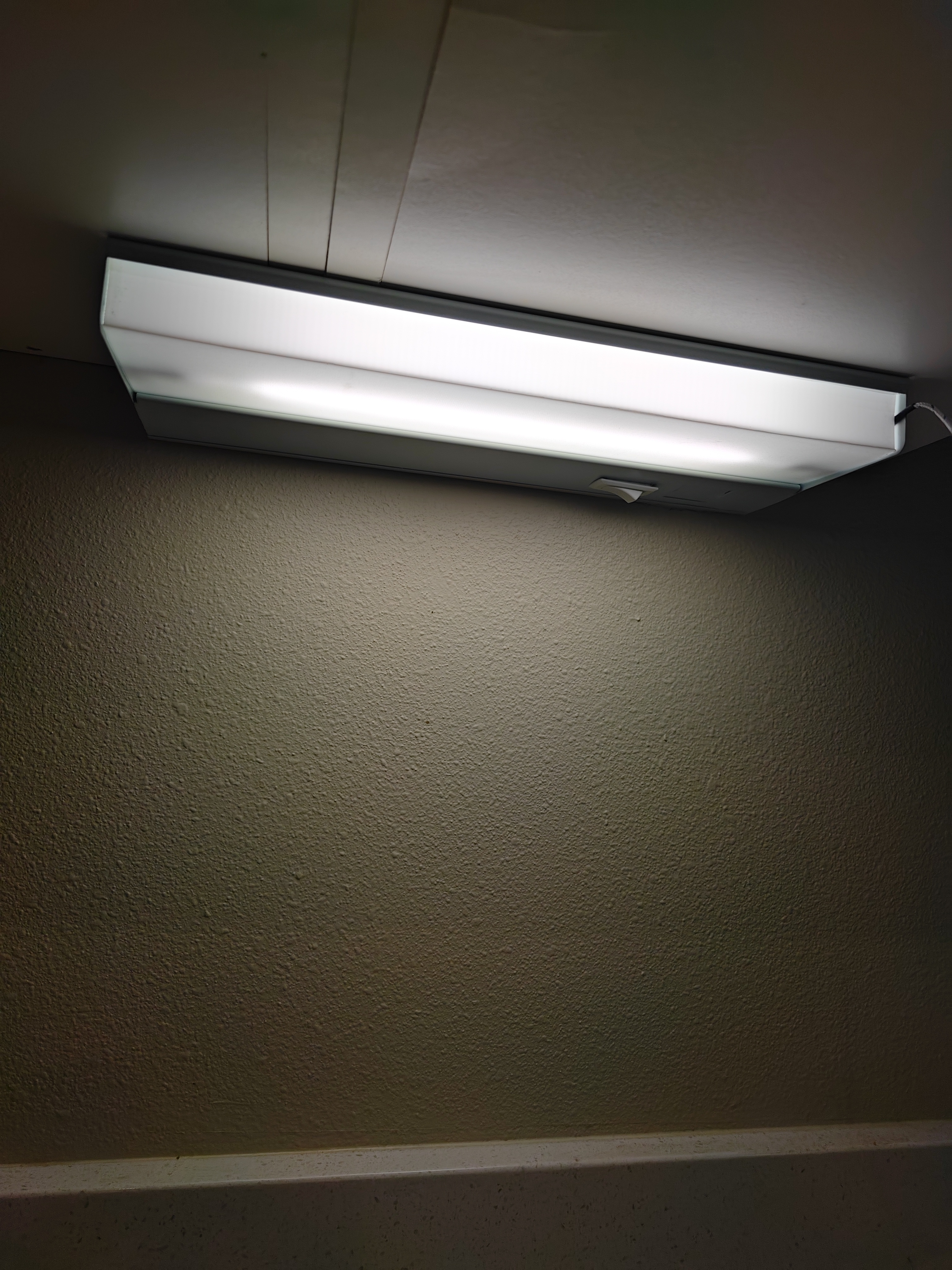 Under Sink Light Cover