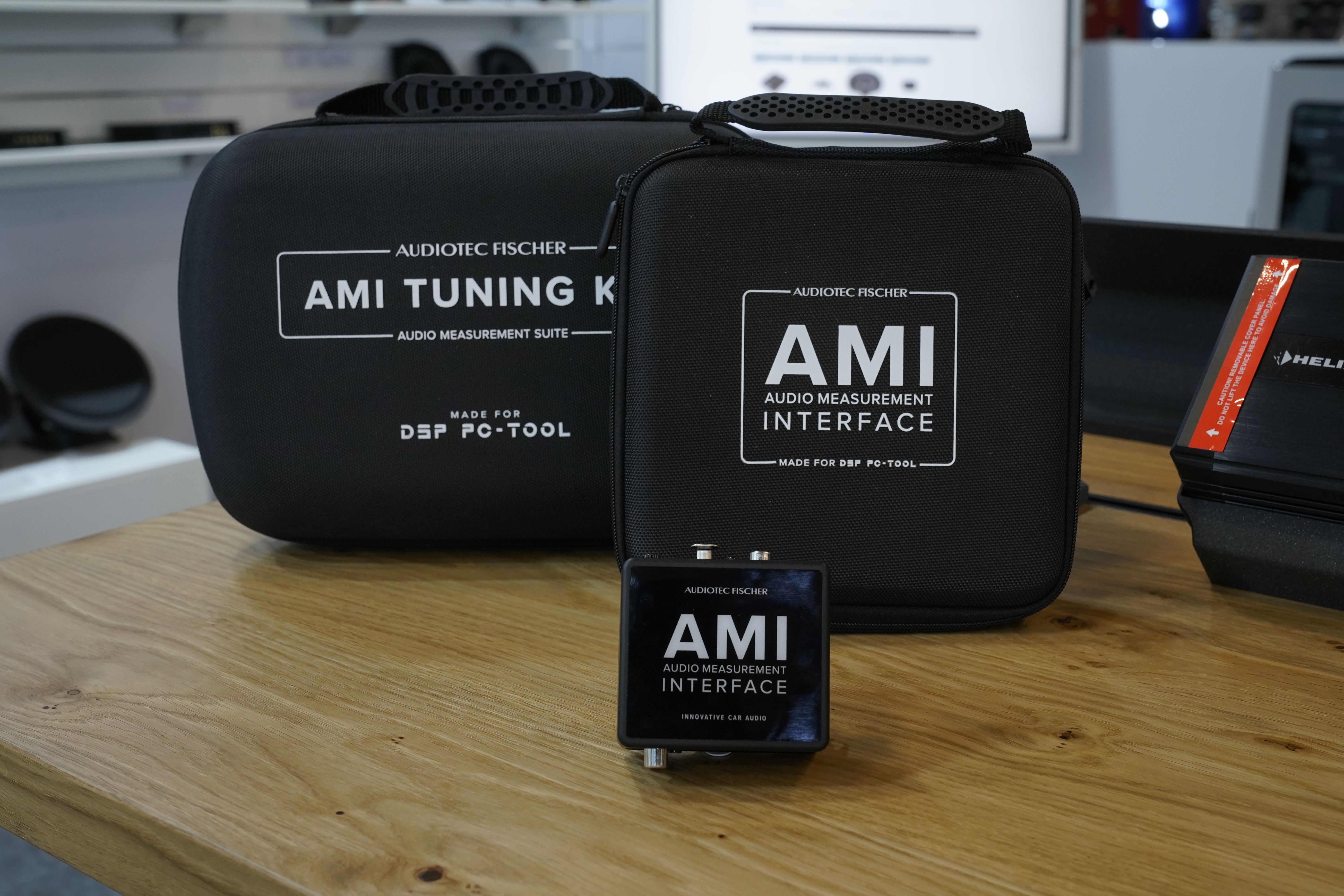 HELIX AMI & AMI TUNING KIT holders