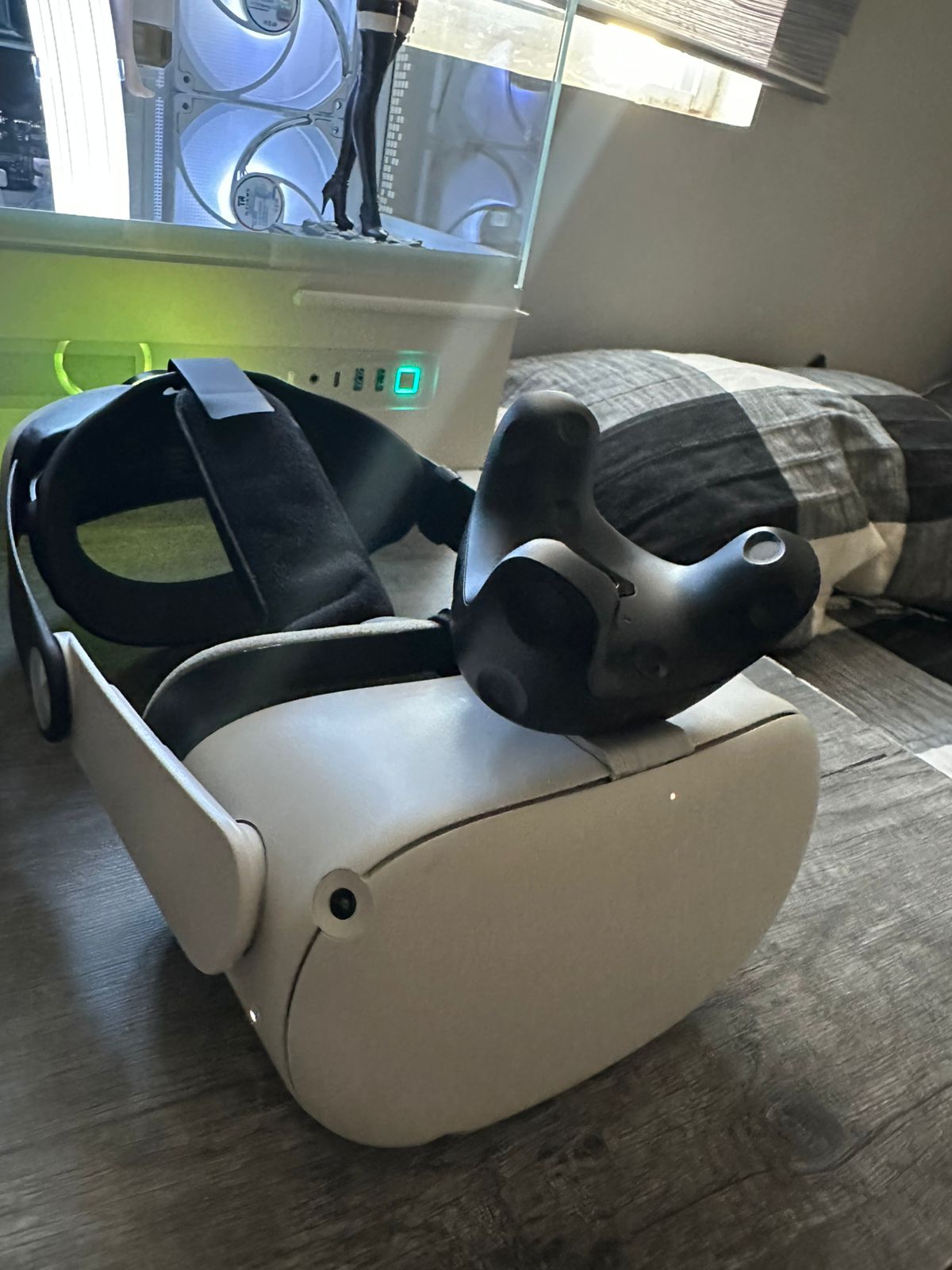 Vive Tracker 3.0 Mount for Meta/Oculus Quest 2