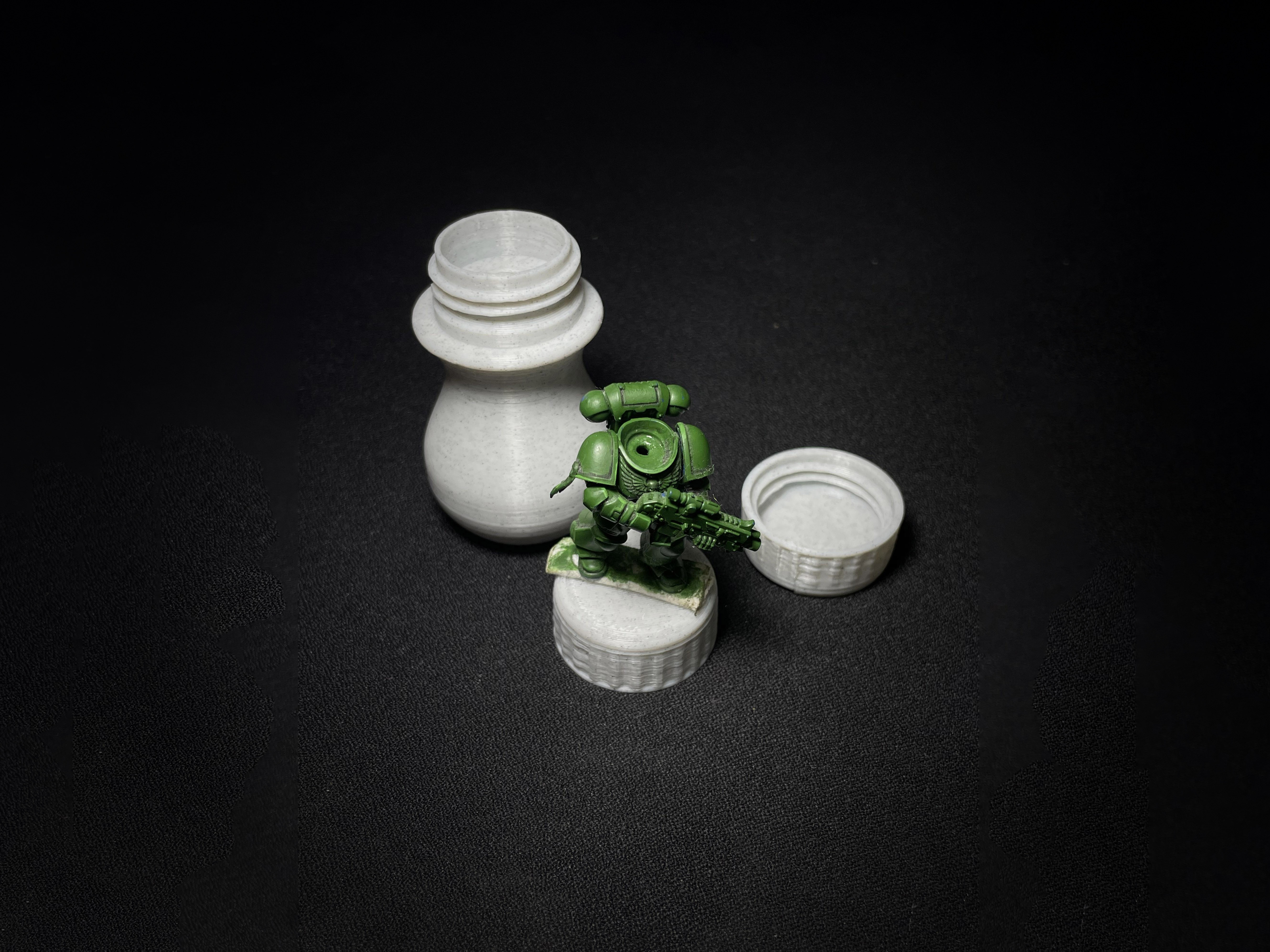 Miniature Painting Handle with Swappable Caps (No Supports)