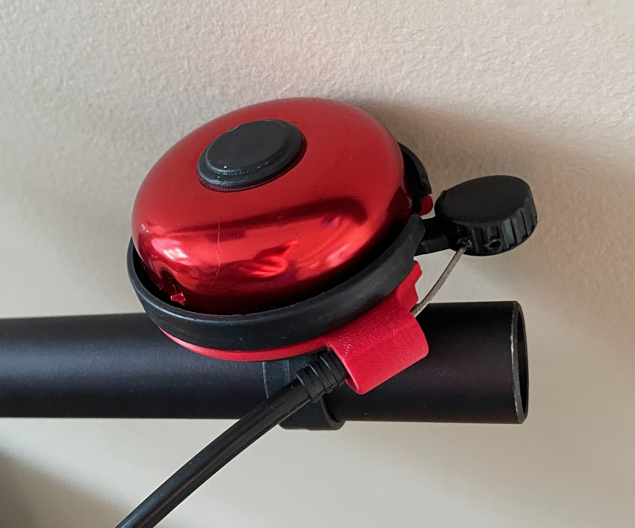 Cable remote adapter for bicycle bell