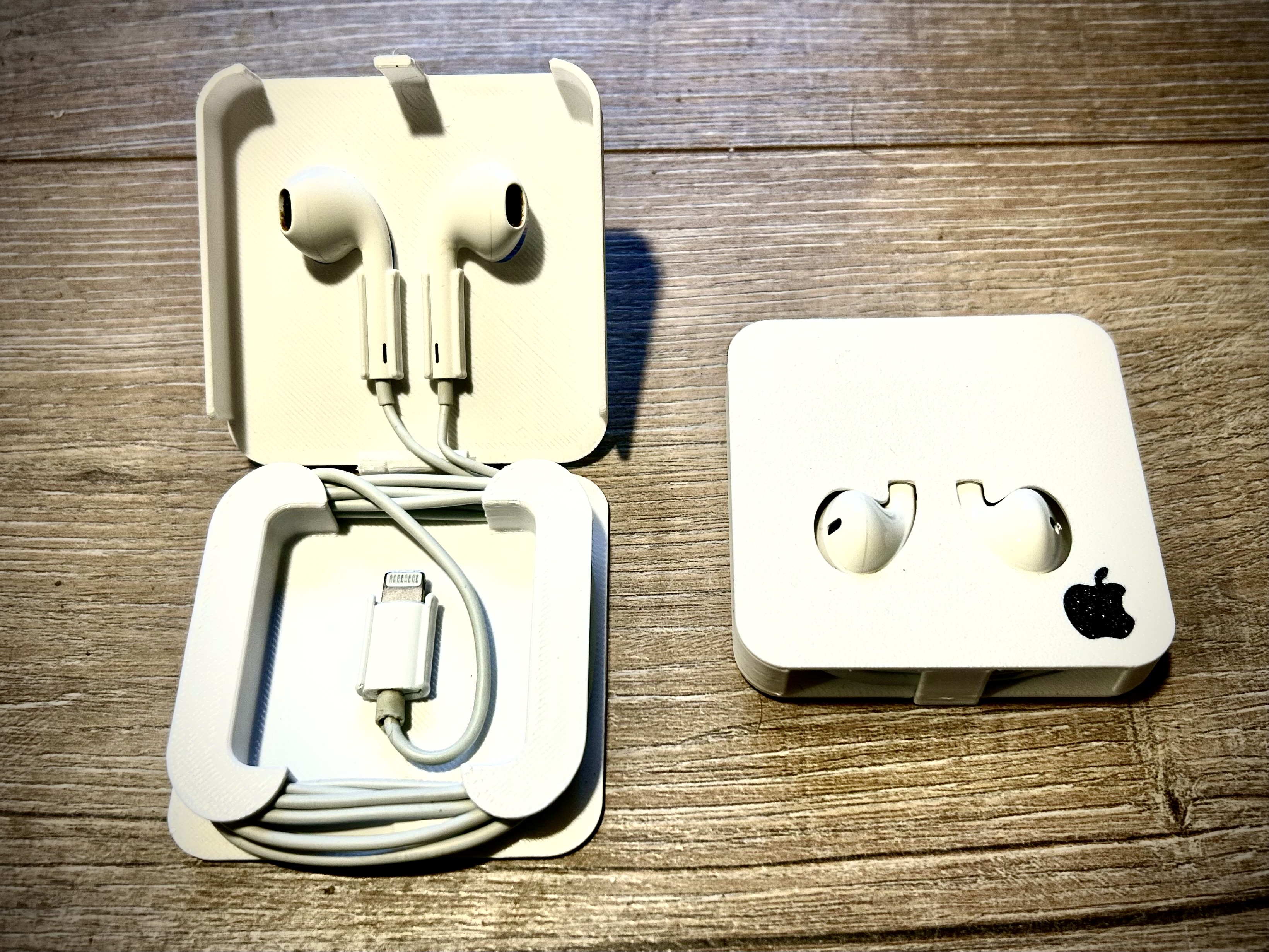 Apple Wired Earpod Storage Case