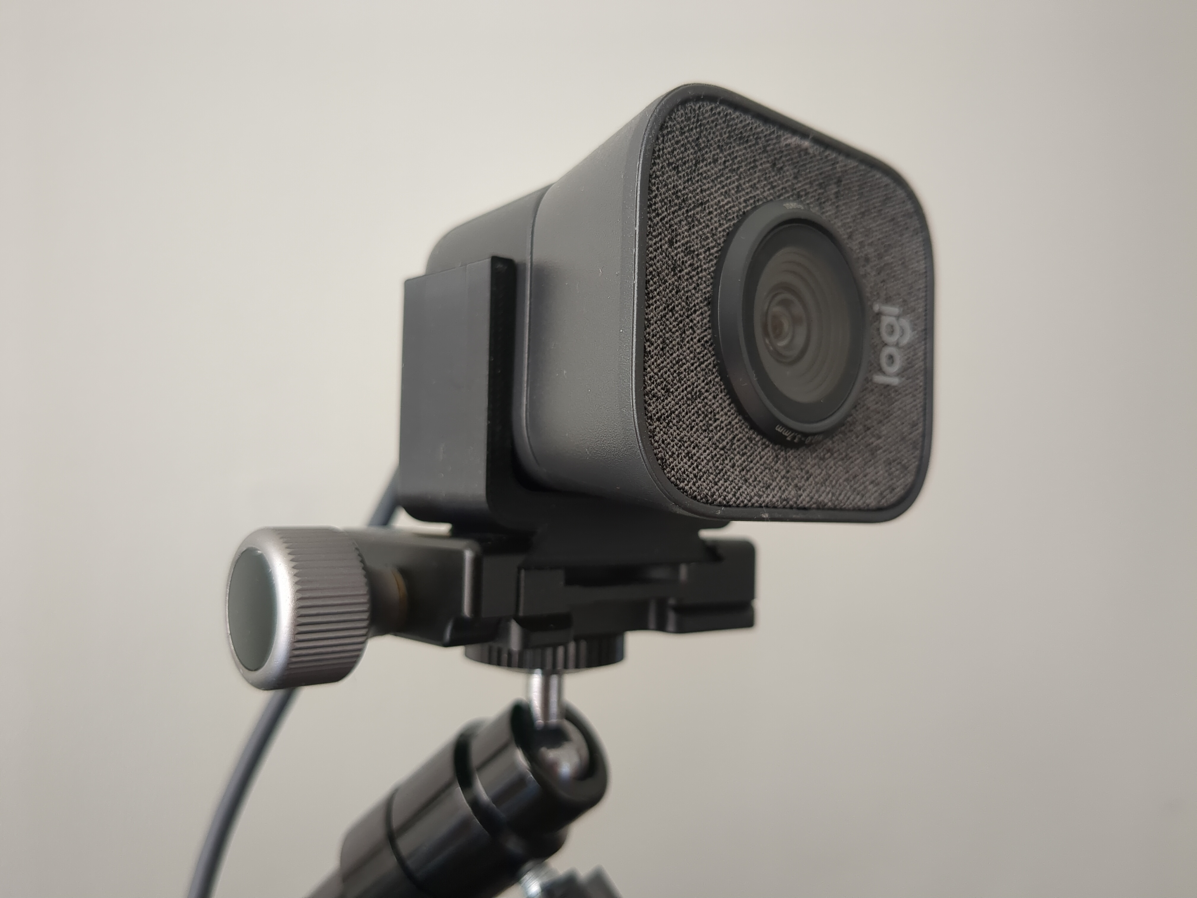 Logitech StreamCam Arca mount