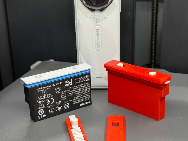 insta360 X5 Dummy Battery and Cover - Warning (stick out) Style