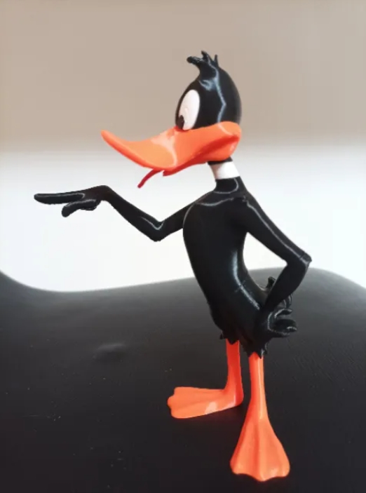 Daffy Duck pupils and tongue