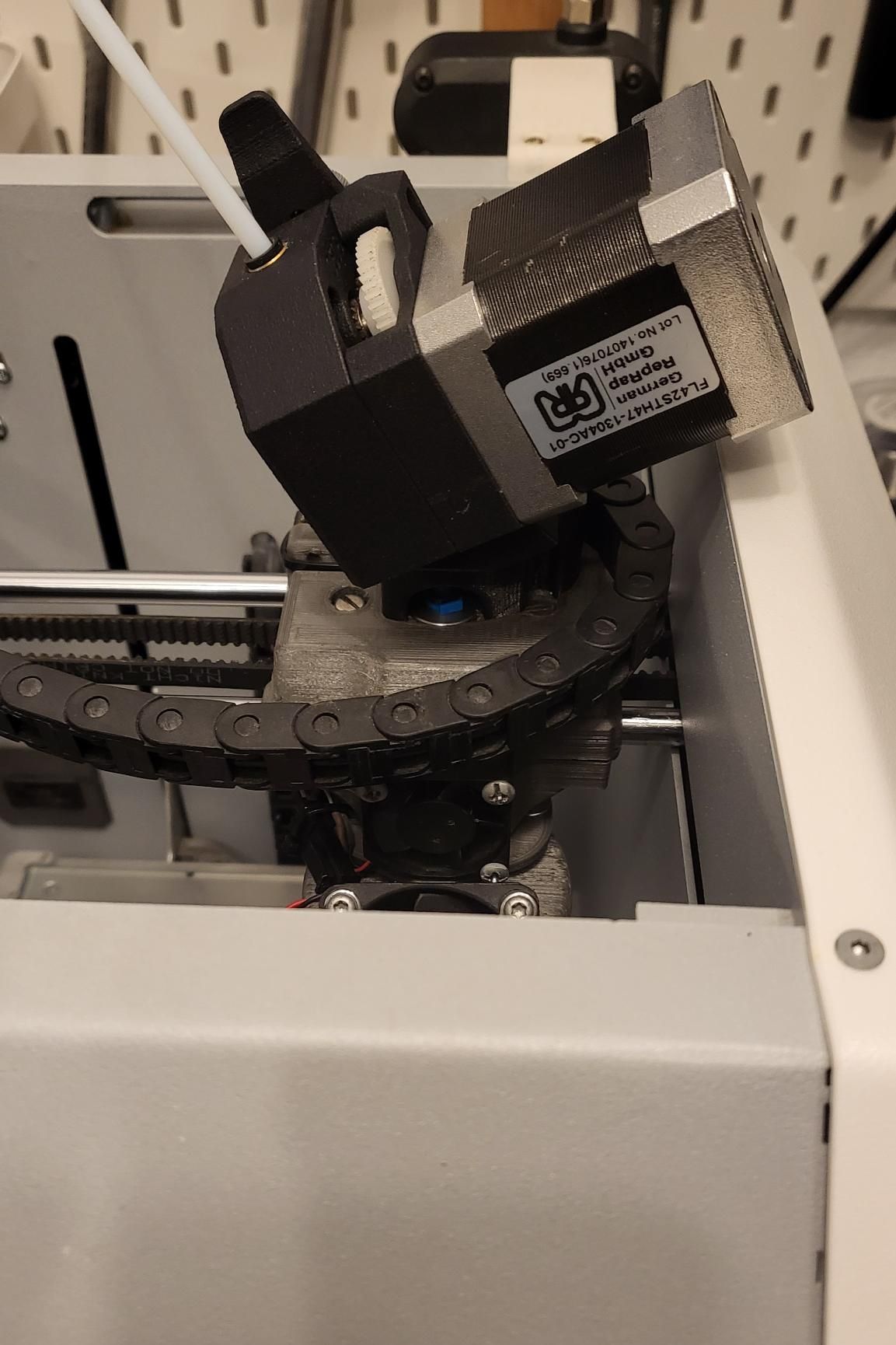 Bondtech BMG direct drive extruder for GRR Neo