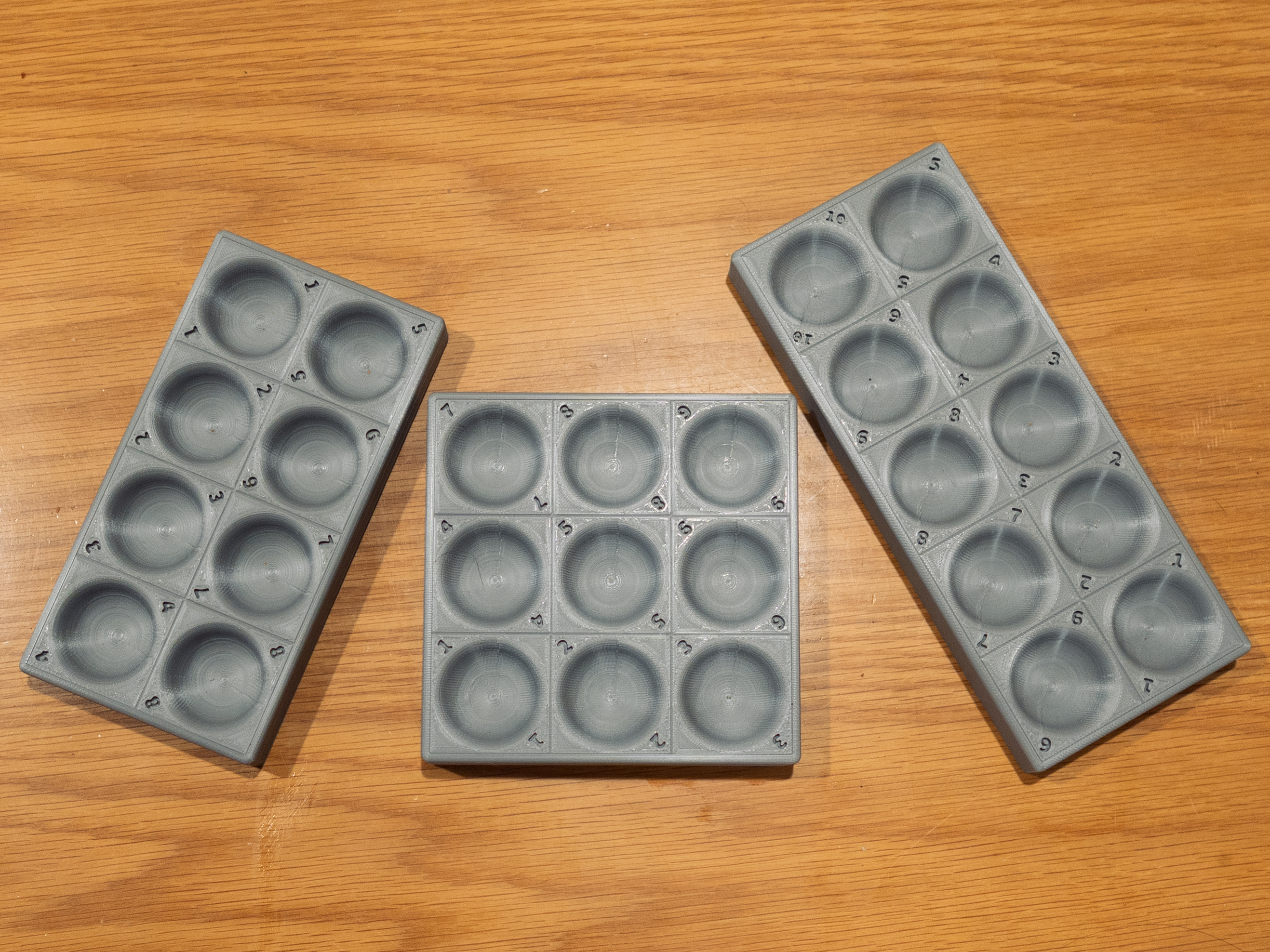 Magnetic Parts Tray for Assembly/Disassembly (Multiple Sizes & Non-Magnetic Versions Included) — miniatura 2