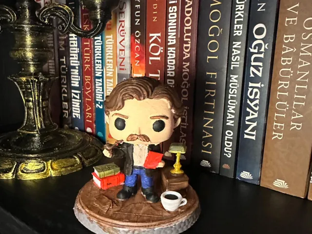 Oguz Atay Portrait Sculpture - Literature Fan Art