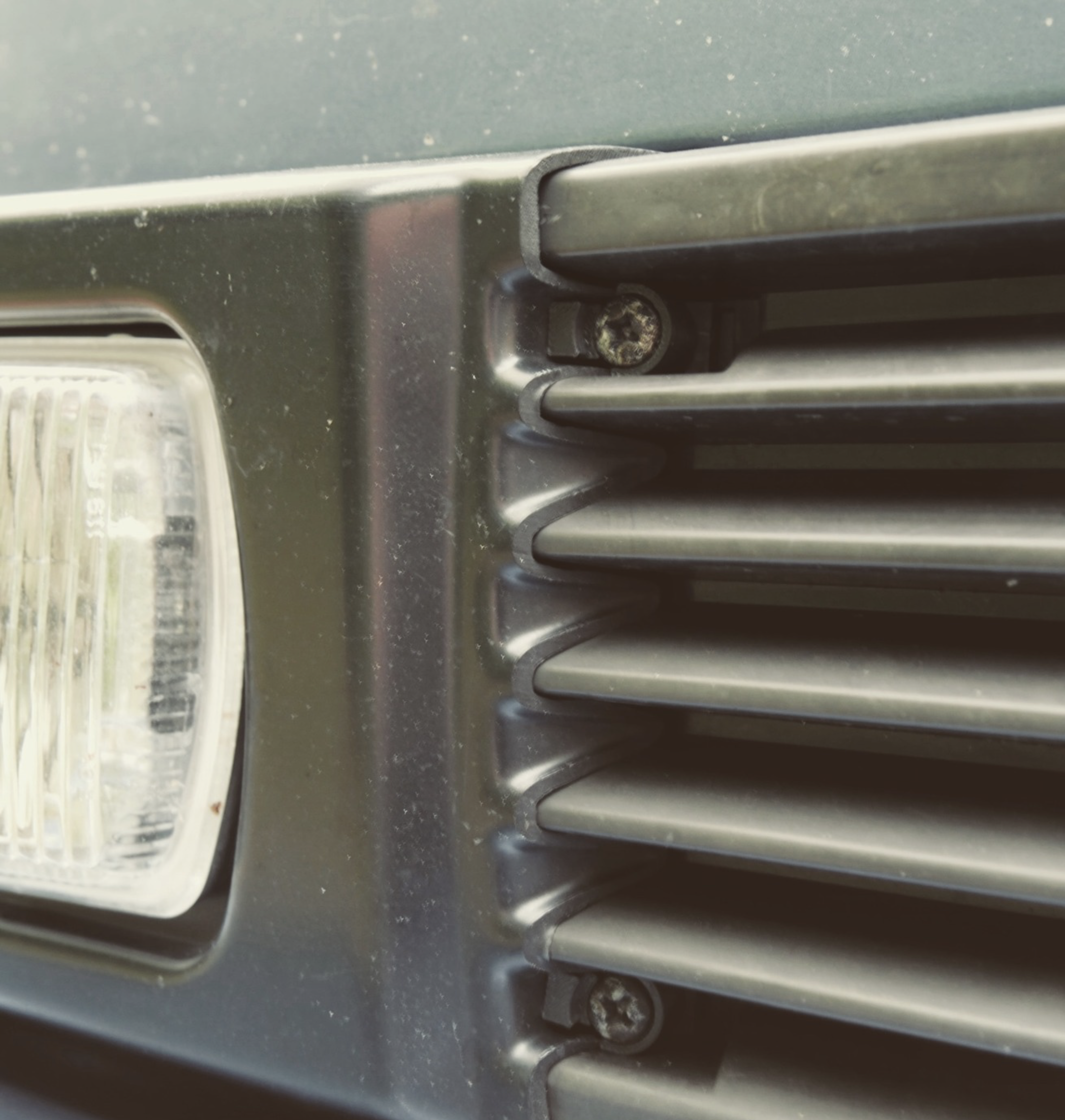 T3_Projektzwo-grille_clamp