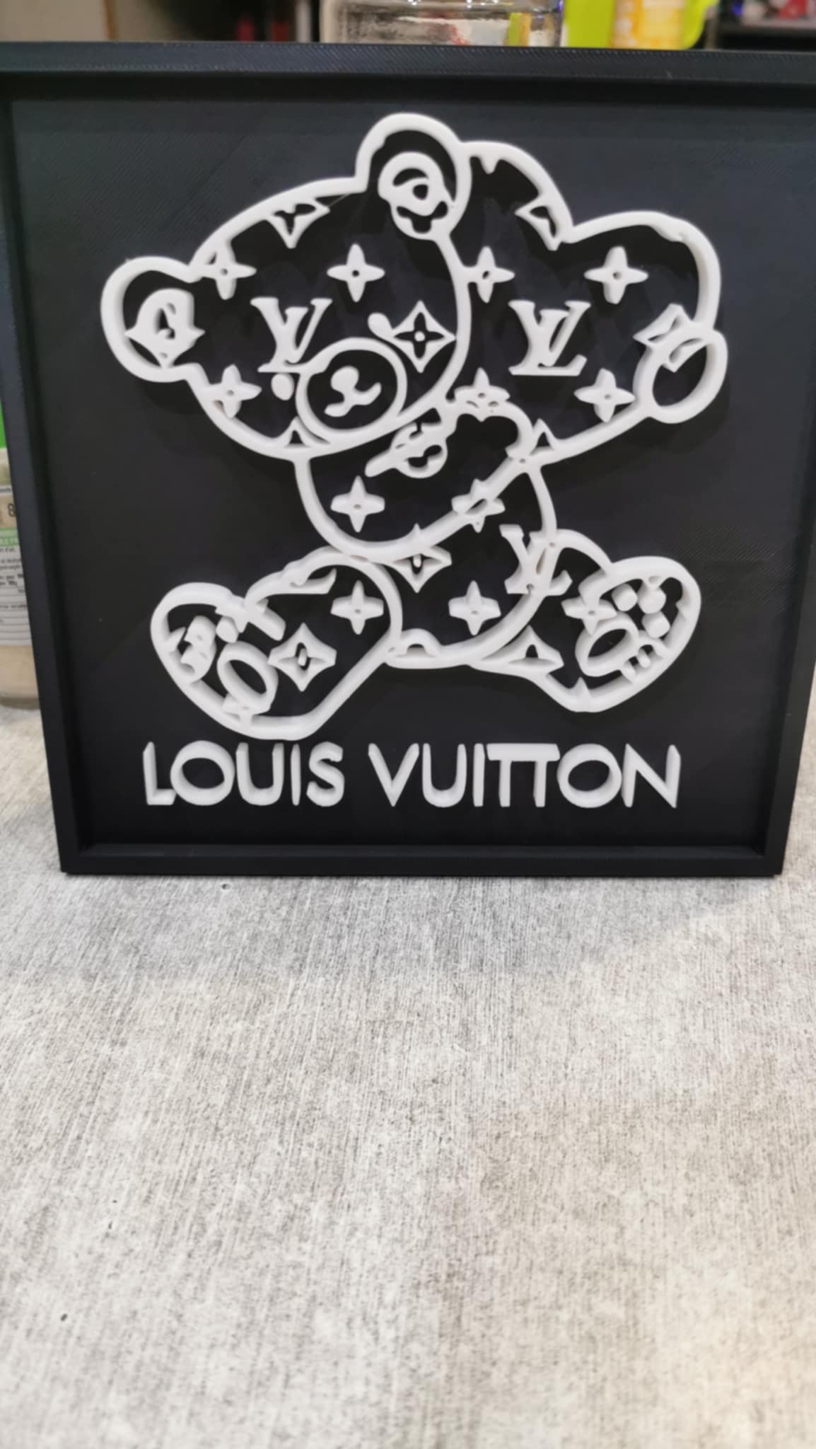 cadre Louis Vuitton