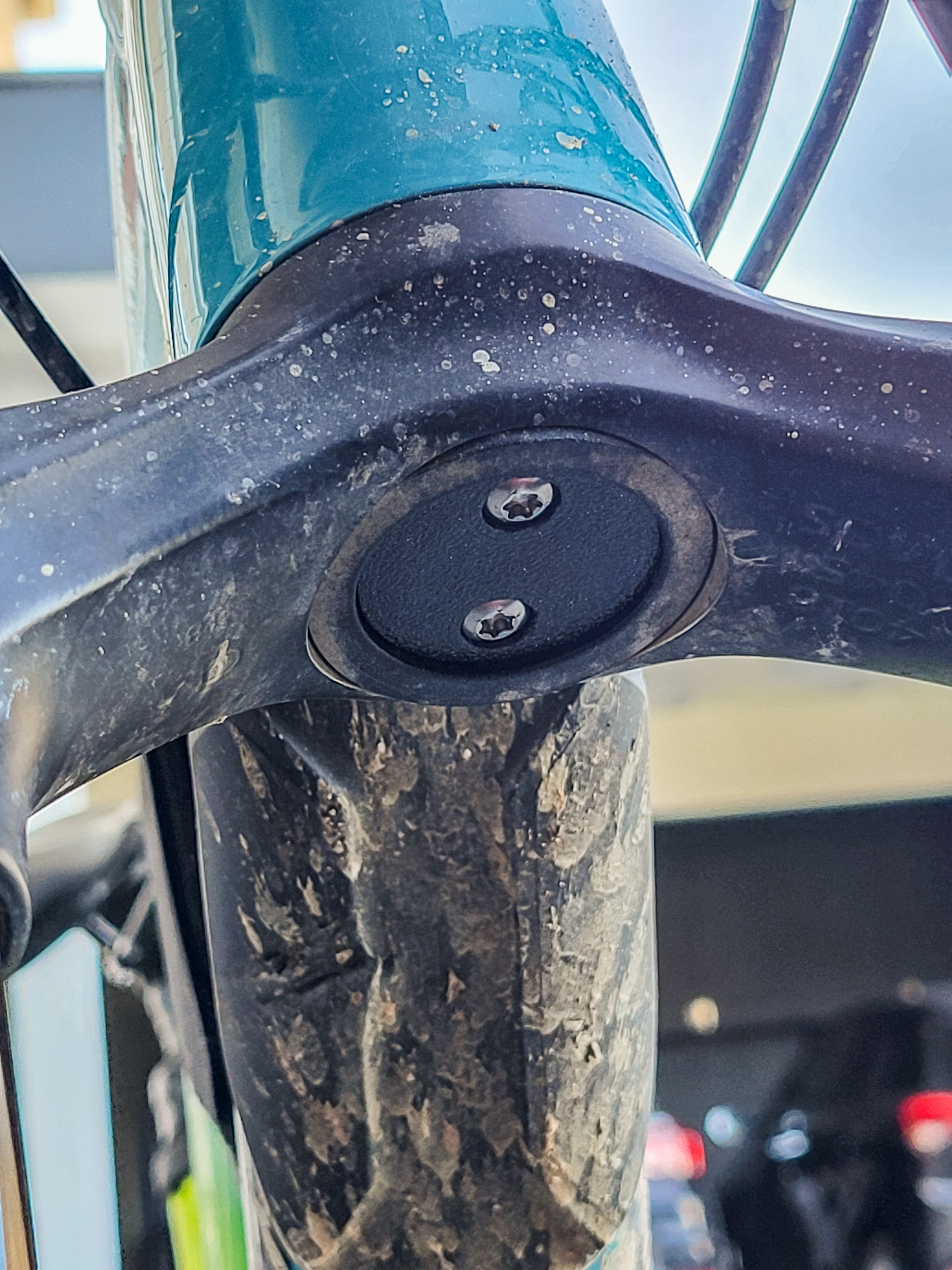 Samsung SmartTag 2 MTB Fork mount